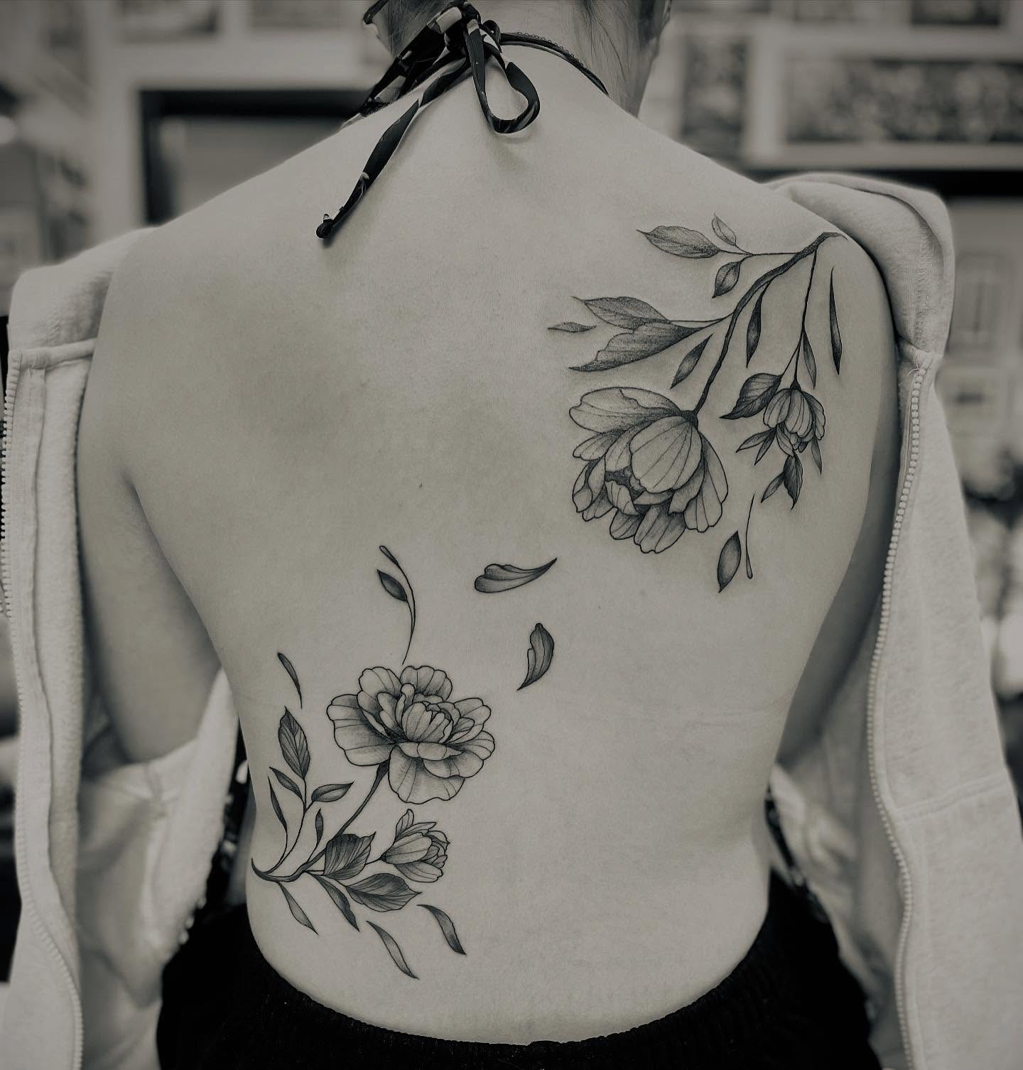 Tattoo by @jessalther — black_and_grey, realism
