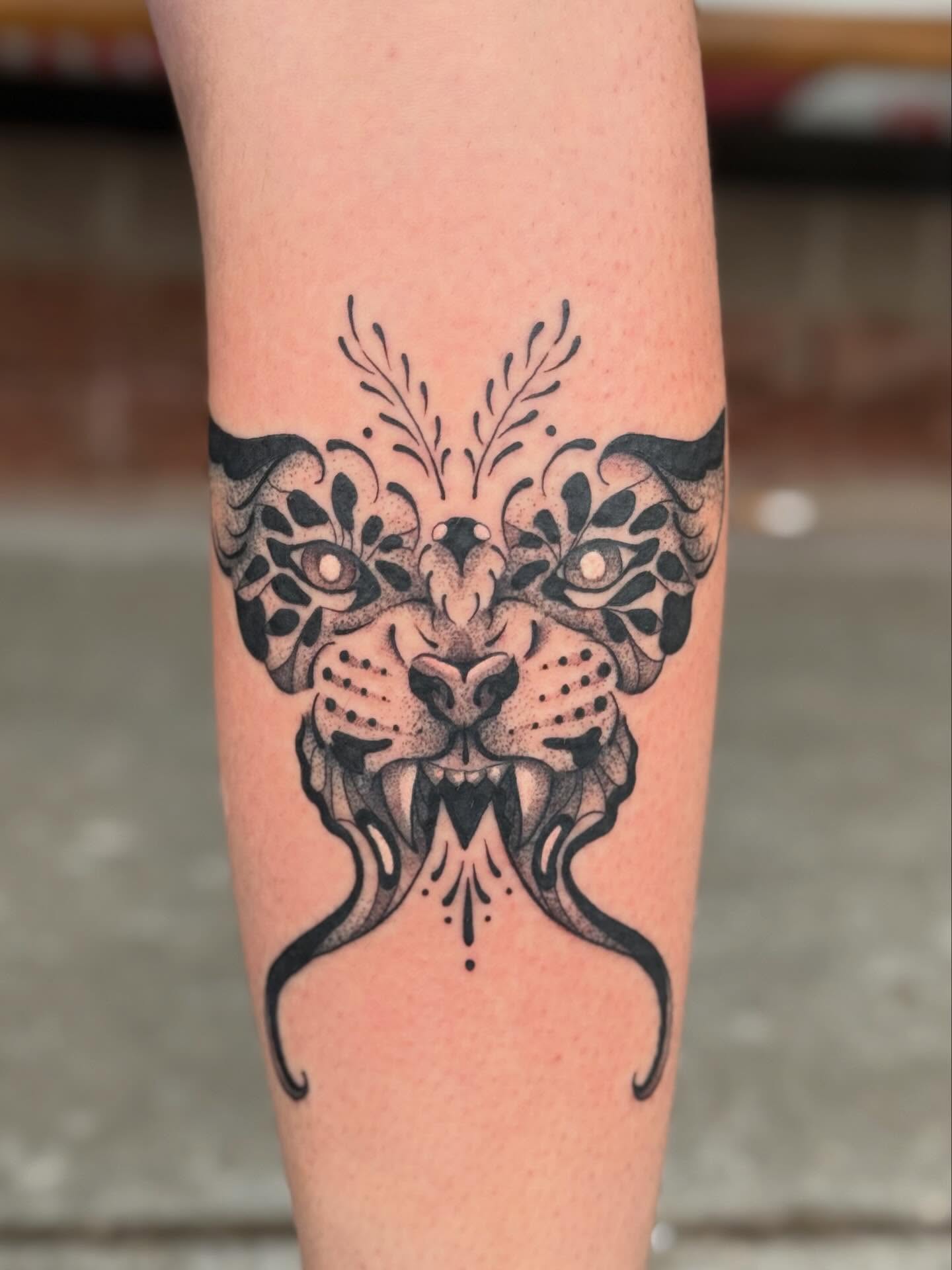 Tattoo by @bodyartbyali — dotwork, geometric