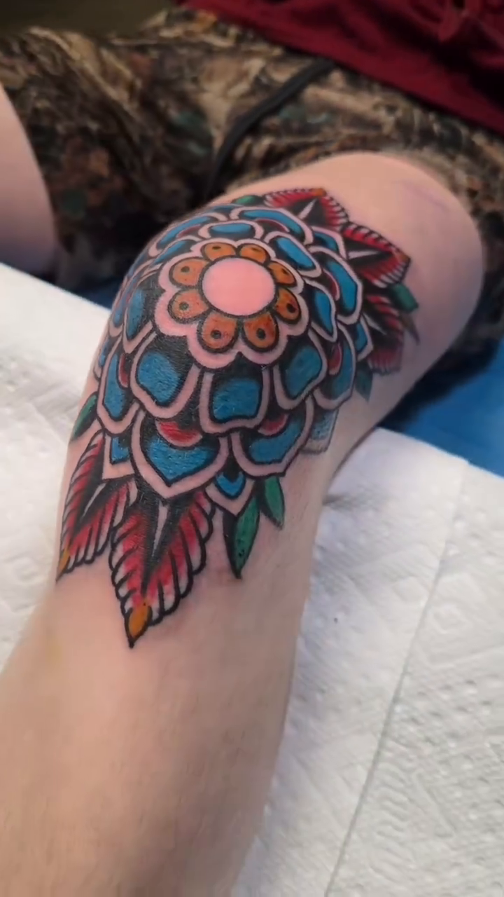 Tattoo by @beepingfinch — neo_traditional