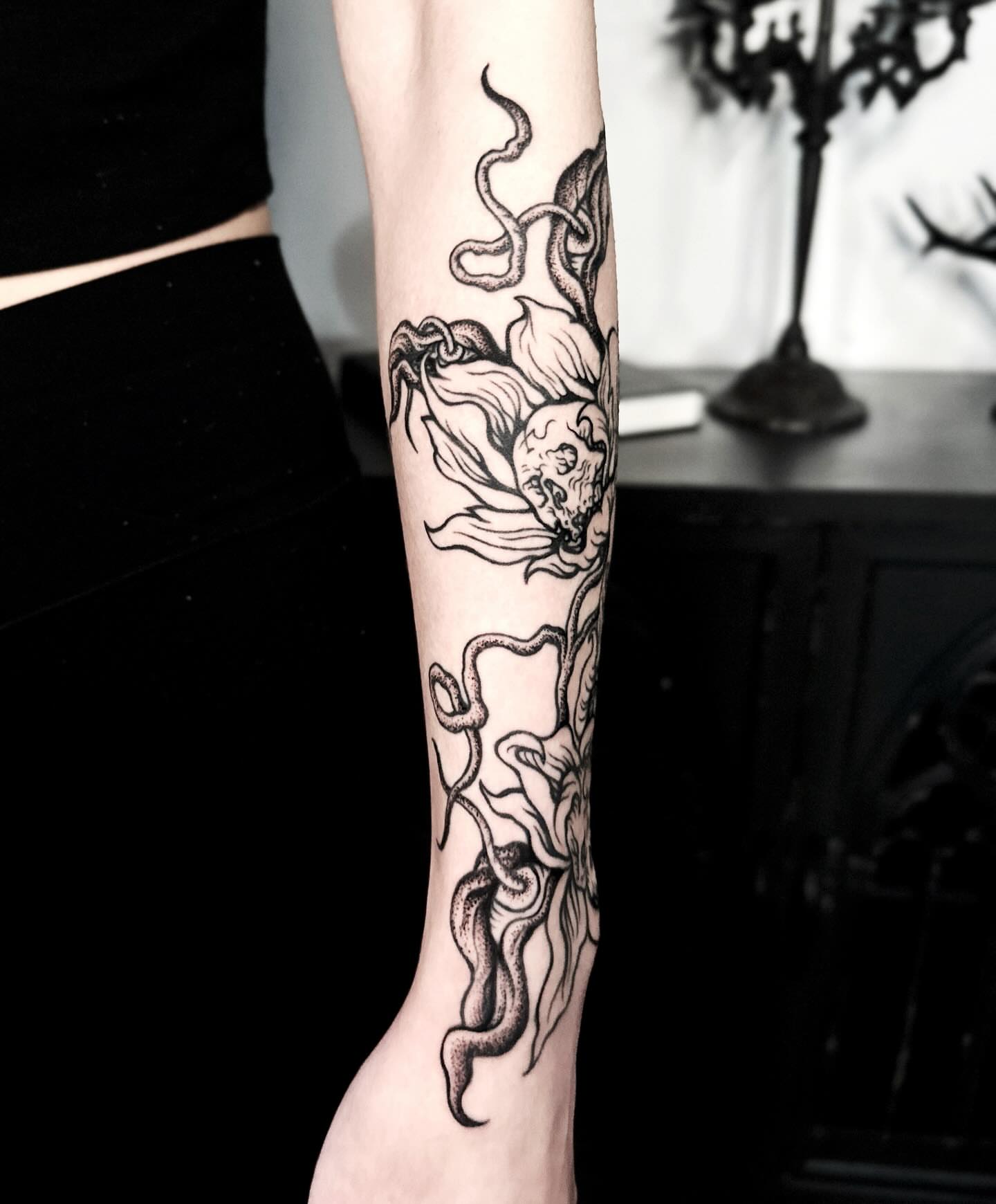 Octopus black and grey tattoo on the forearm by 𝕾𝖆𝖘𝖍𝖆 𝖂𝖔𝖑𝖆𝖓𝖉