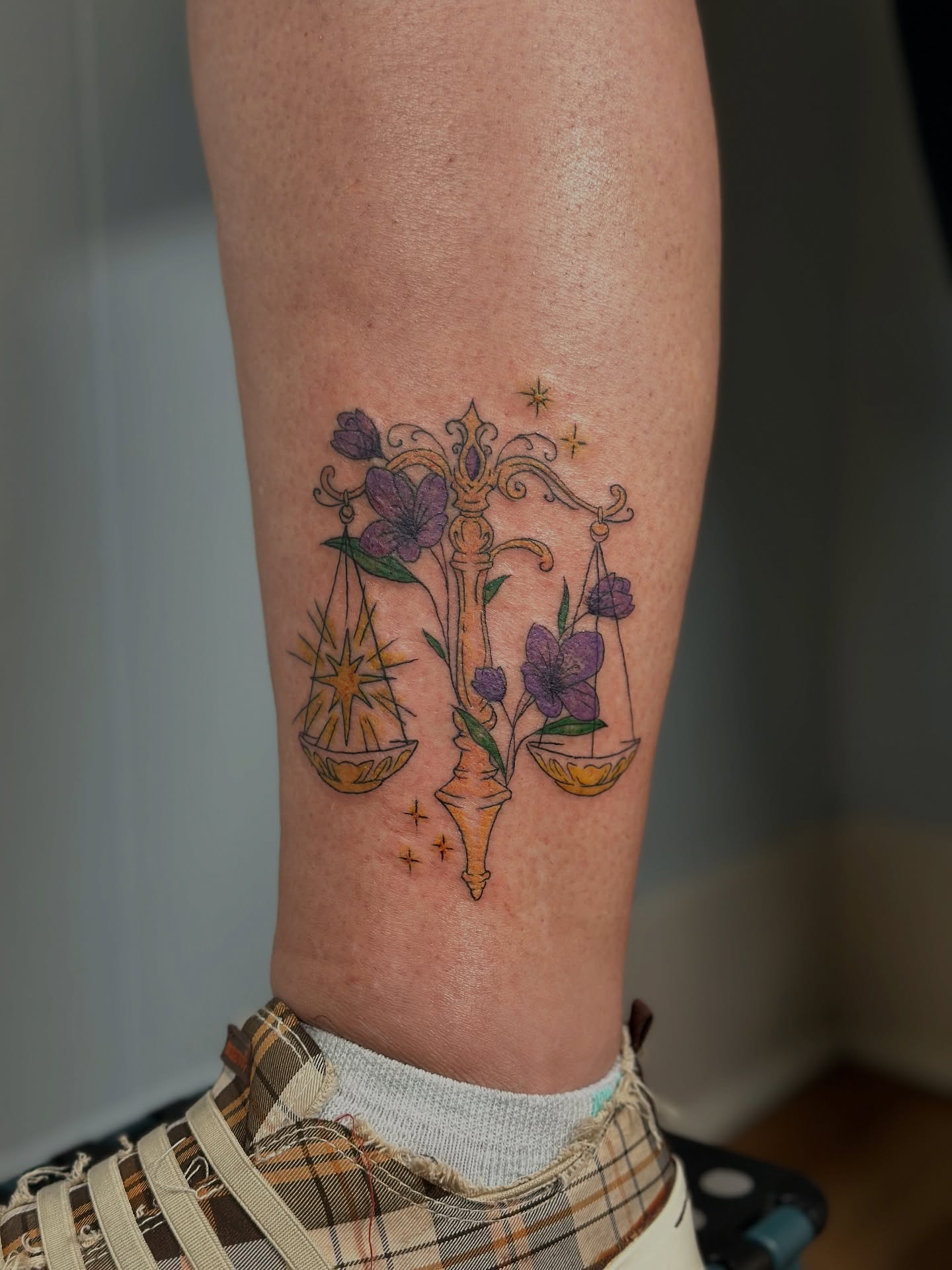 Tattoo by @vixx_stixx_tattoo — ornamental
