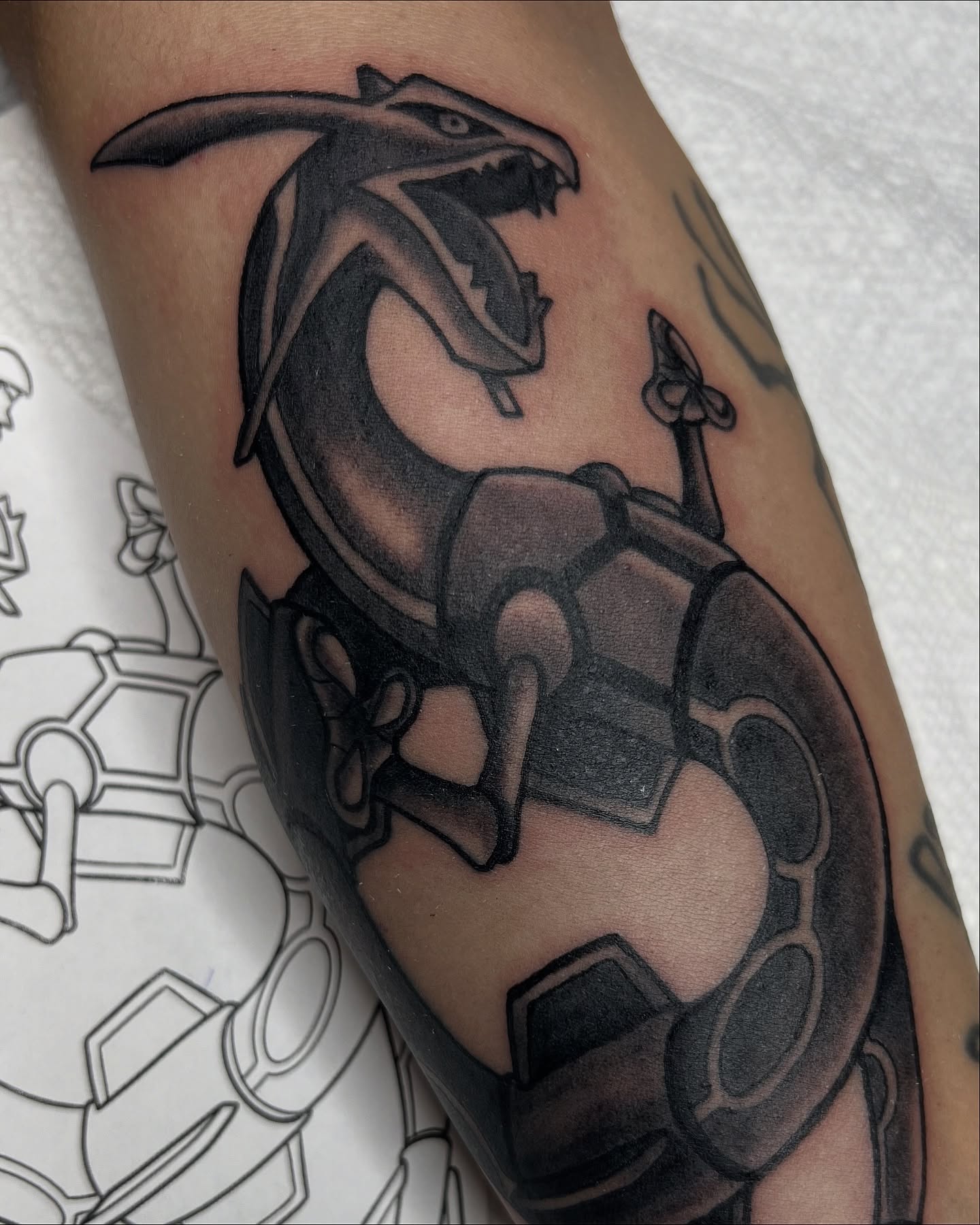 Tattoo by @luckyleftytattoos — black_and_grey, geometric