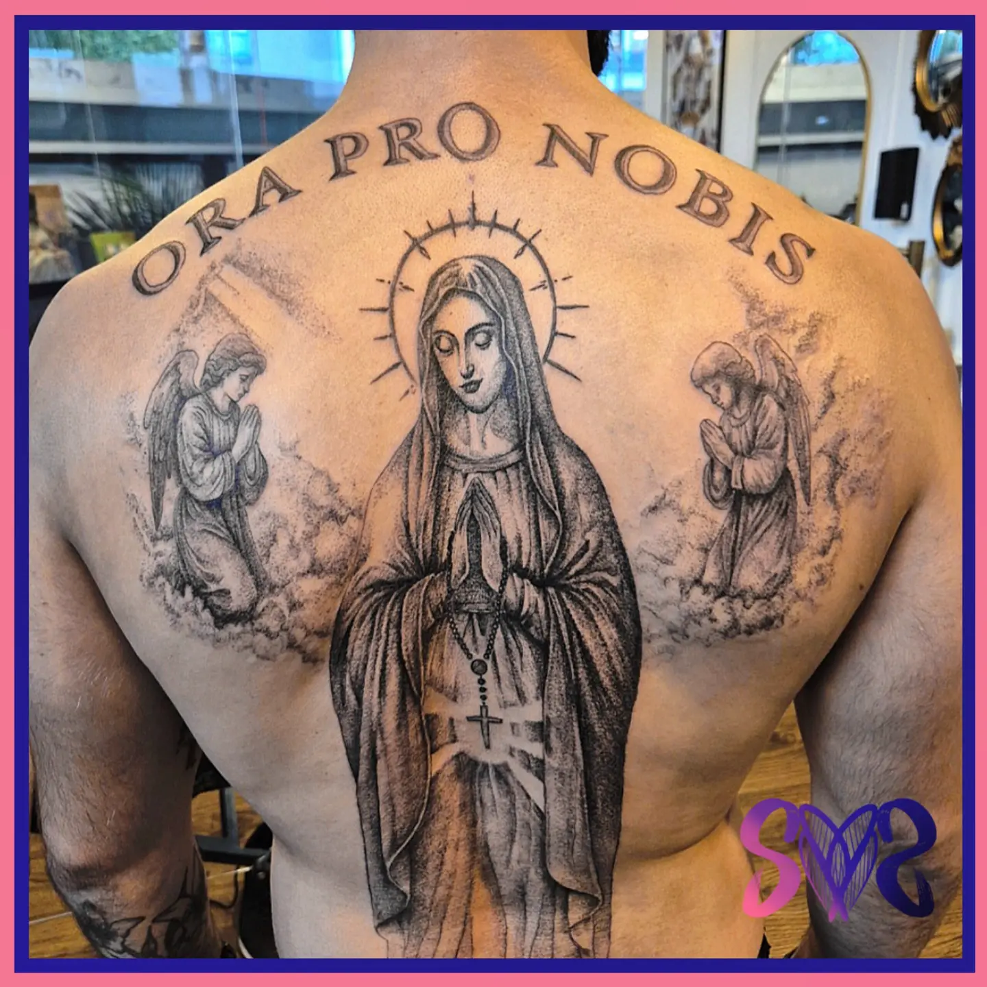 Religious figure realism tattoo on the back by Sooz, Tours, Centre-Val de Loire