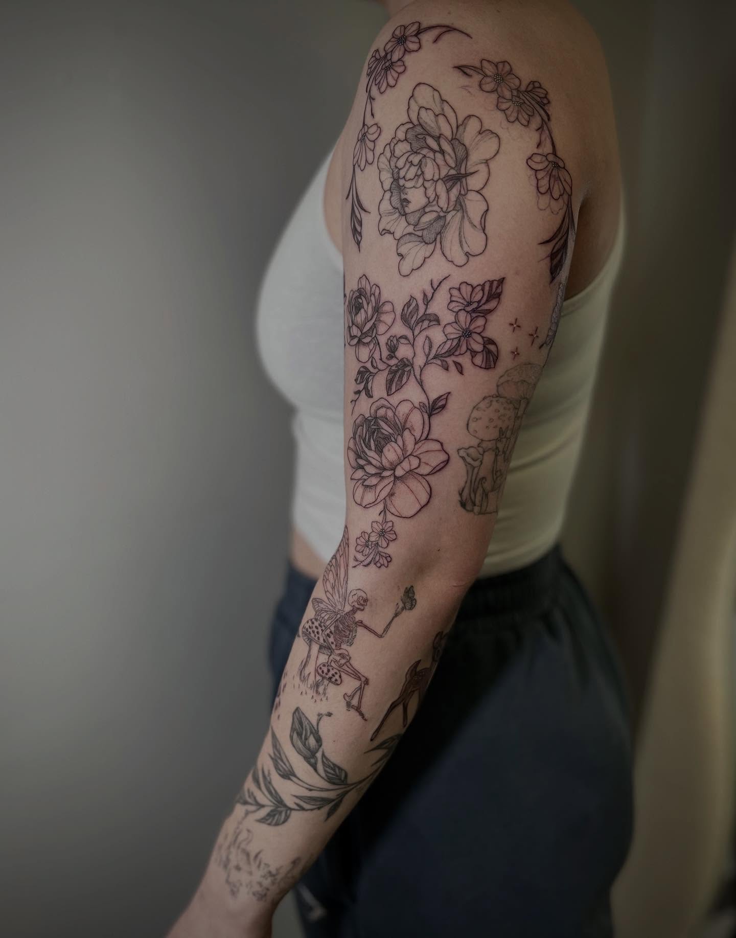 Tattoo by @catgirltattoo — black_and_grey