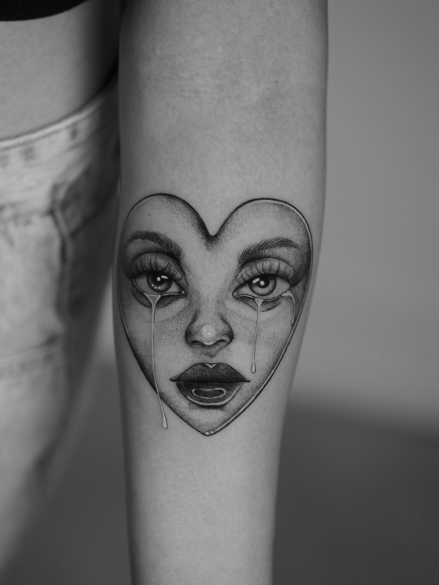 Tattoo by @ninnalopesart — realism, dark_realism