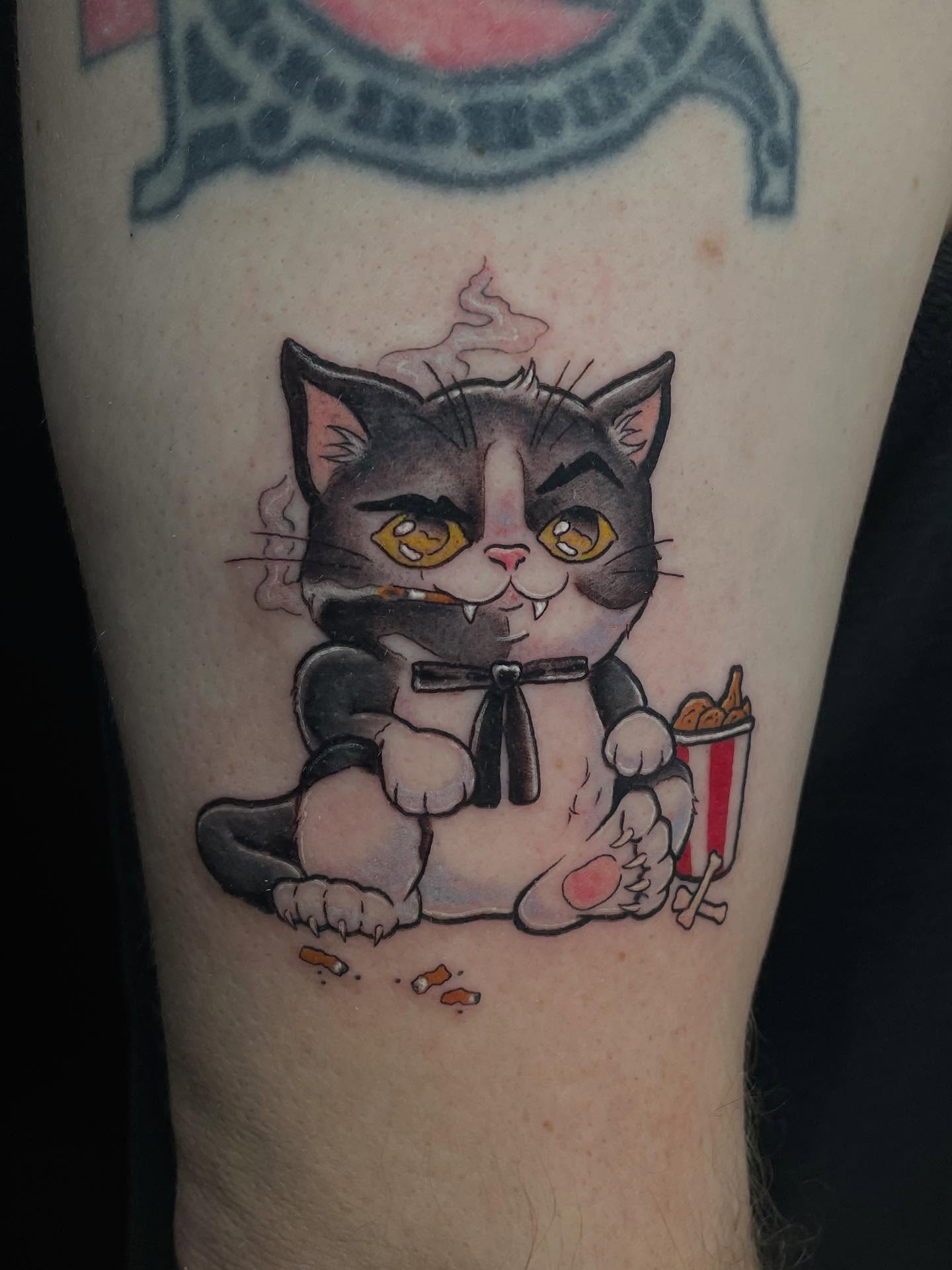 Tattoo by @thekaityfacetattoos β dotwork, realism