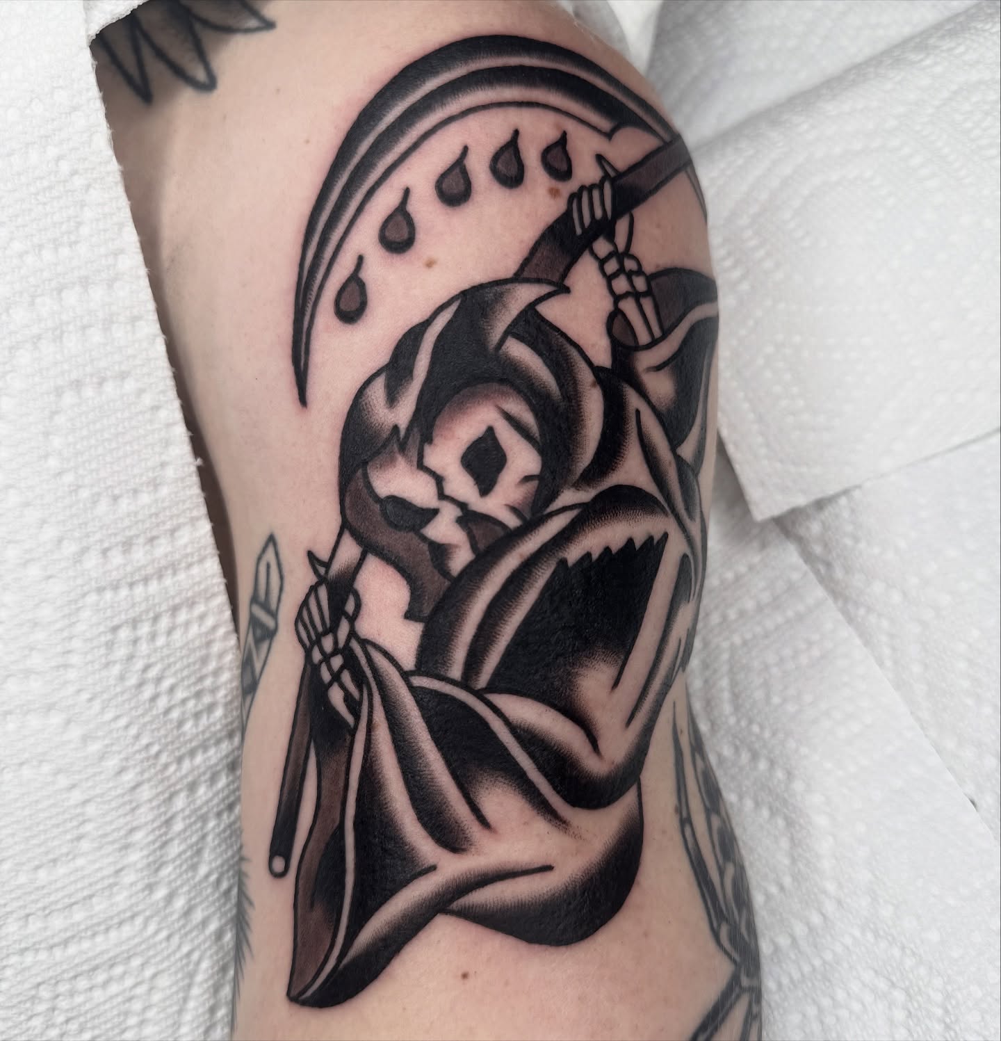 Skull and rose American traditional tattoo on the forearm by Drew🕸️, Phoenix, Arizona
