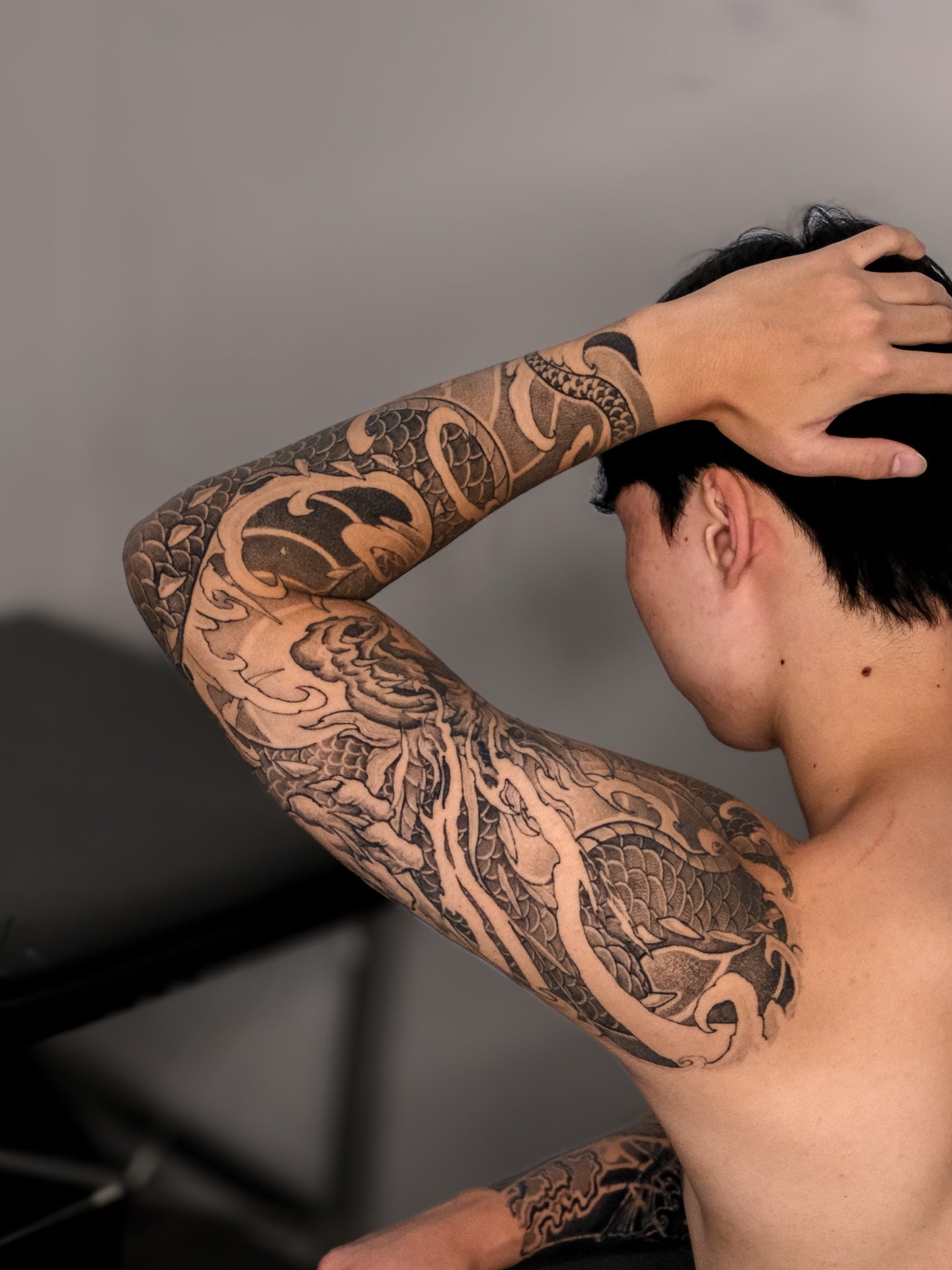 Dragon japanese irezumi tattoo on the upper arm by Kubo