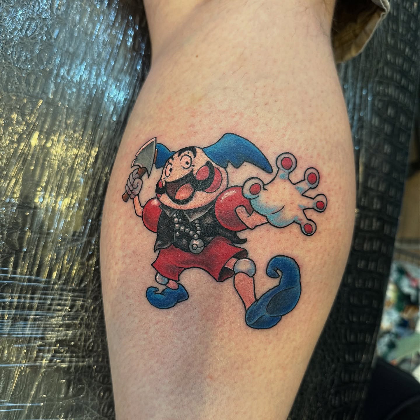 Tattoo by @jenniweer — dotwork