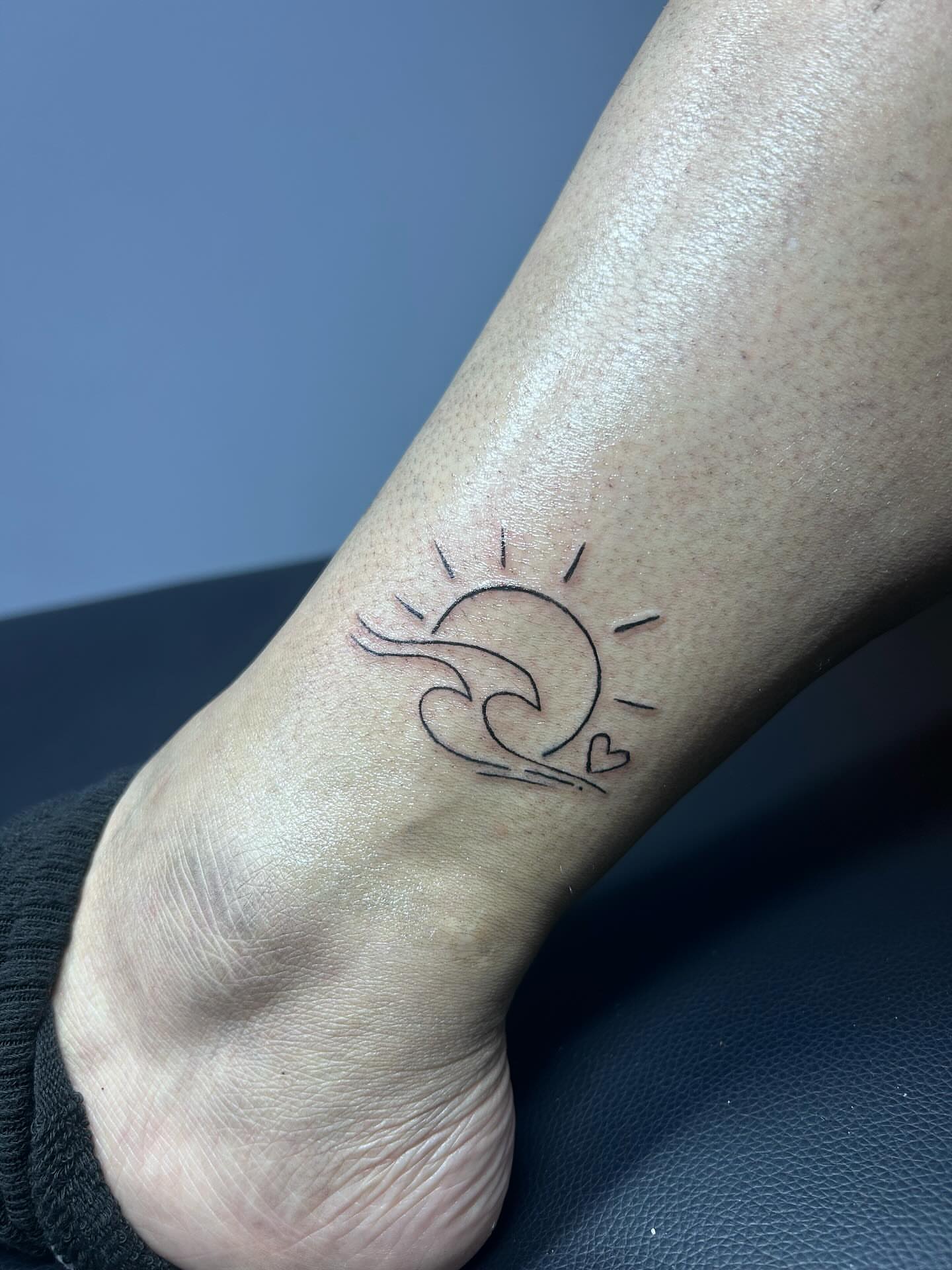 Tattoo by @1nk.alchemy โ fine_line