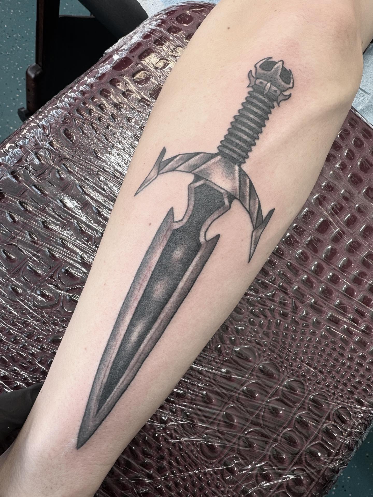 Tattoo by @averagewillie — black_and_grey, realism