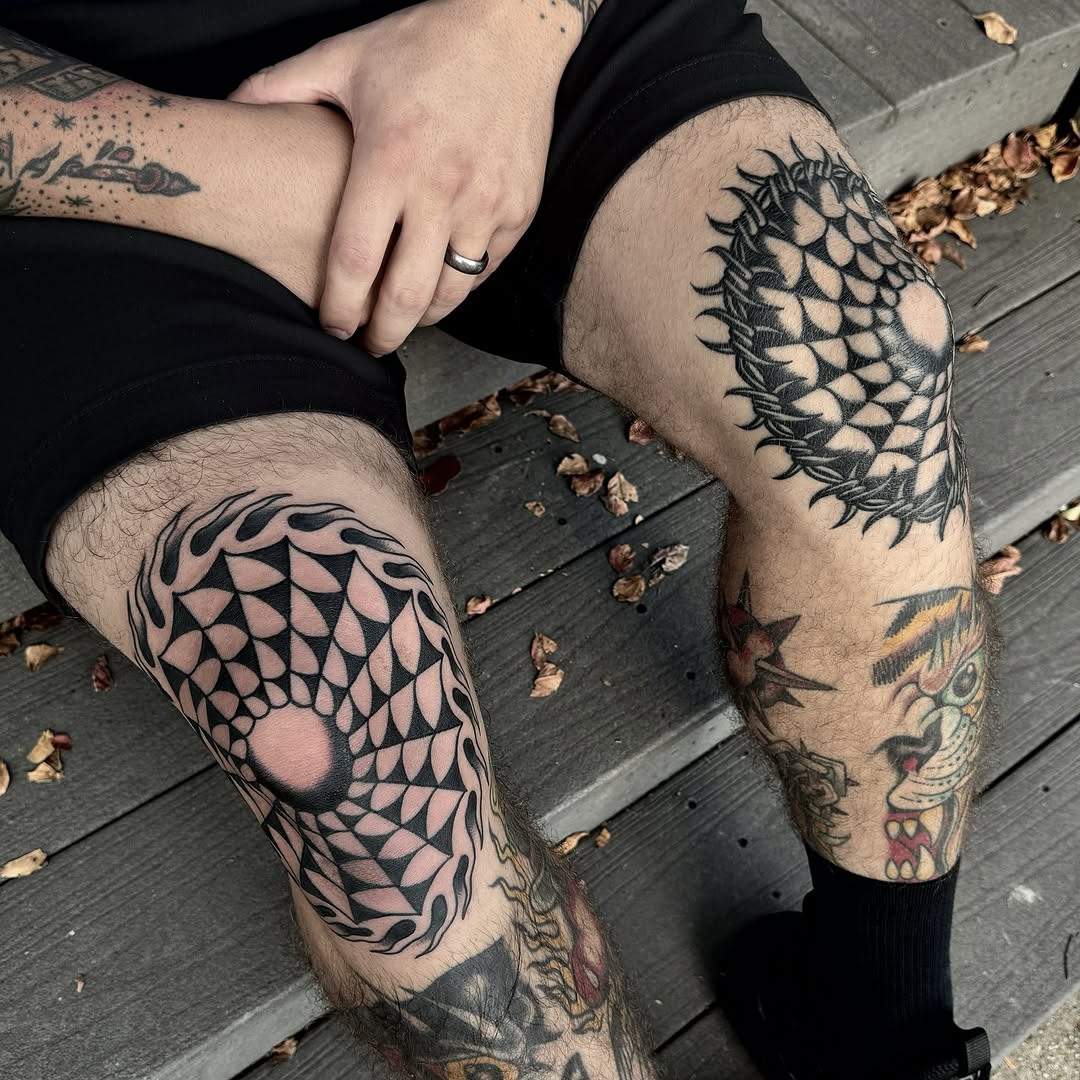 Tattoo by @danielmesenbtt β geometric, blackwork