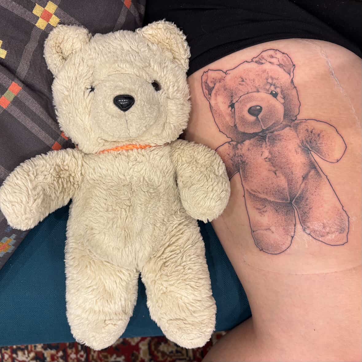 Tattoo by @juleghoul — black_and_grey