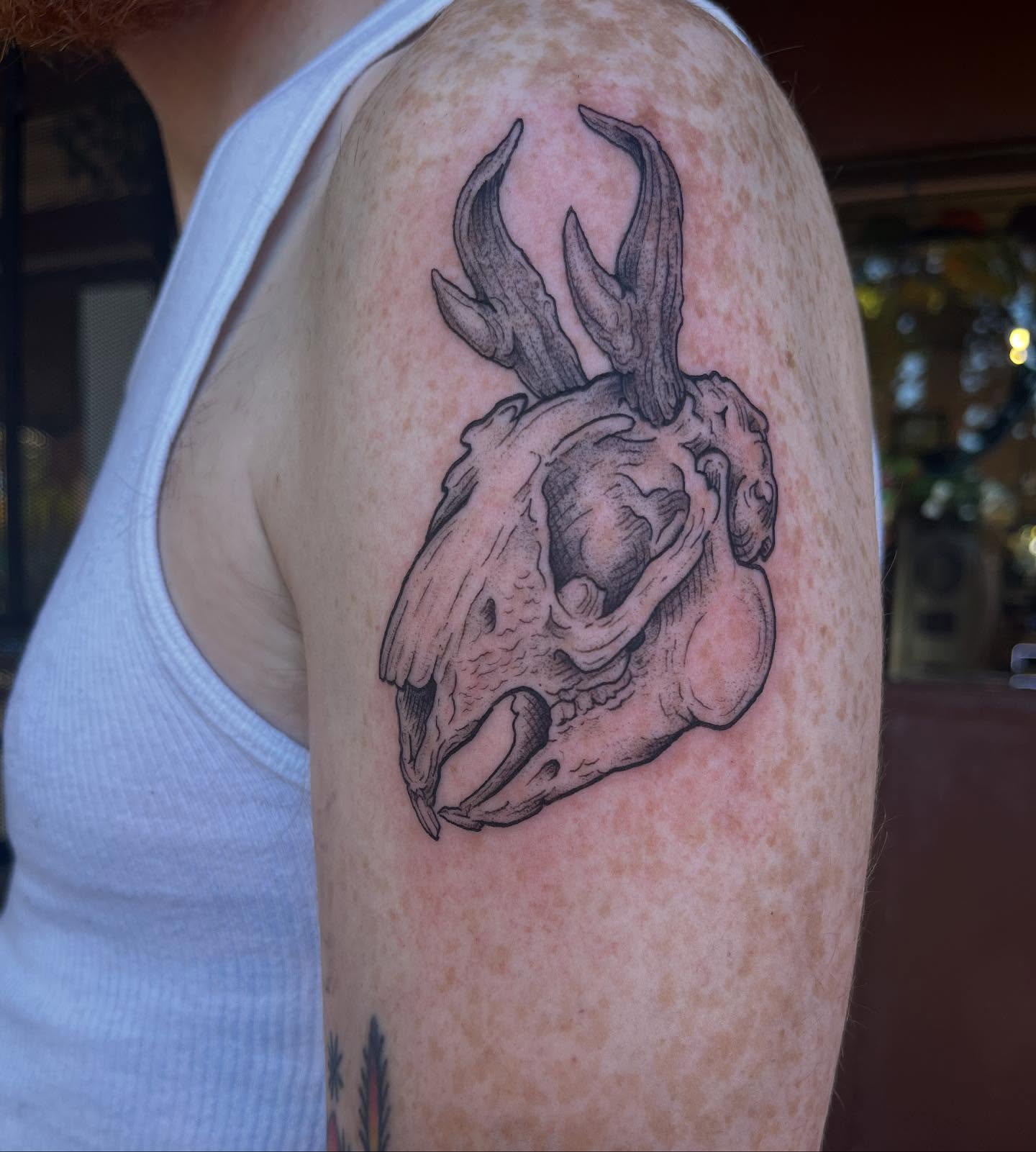 Tattoo by @vincent_espinoza_tattoo — black_and_grey