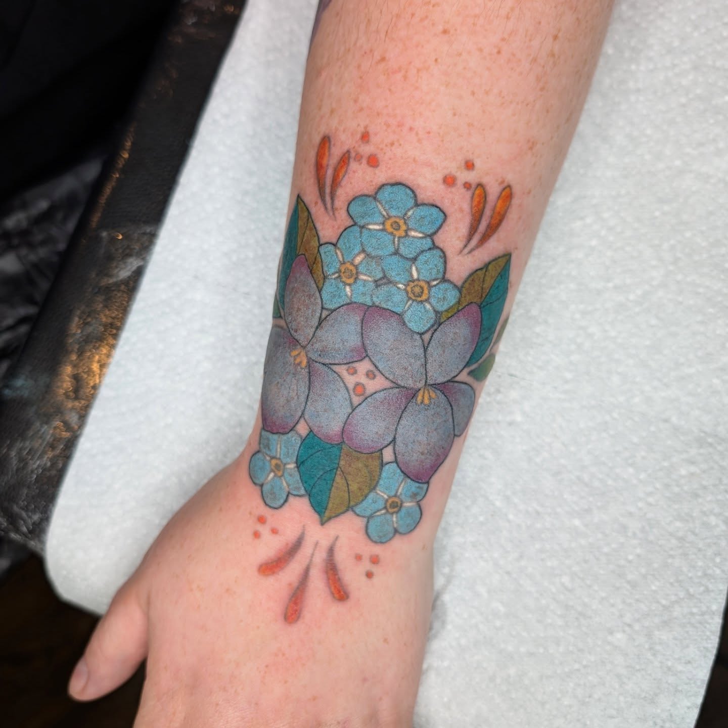 Tattoo by @mimtheyertattoos — new_school, watercolor