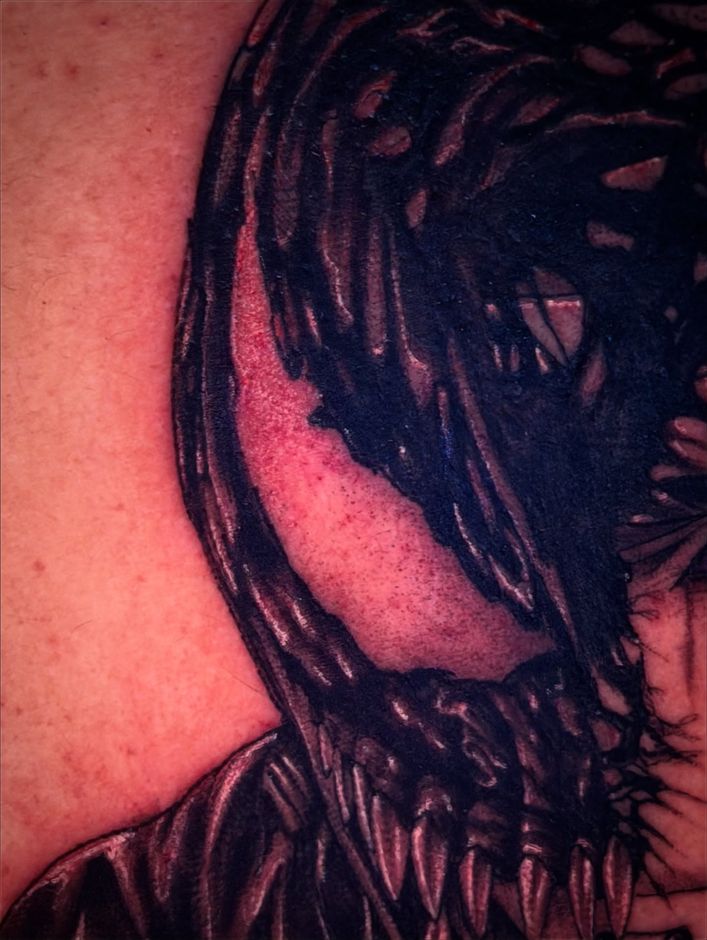 Crow black and grey tattoo on the shoulder by Aiden Madrigal