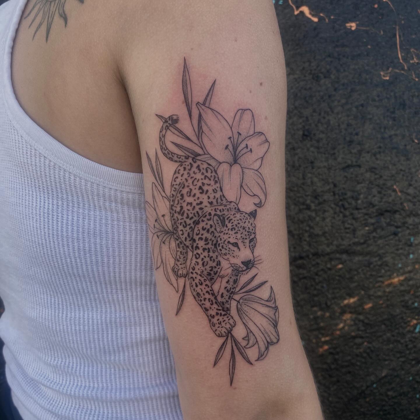Tattoo by @emmaleighrosetattoos — black_and_grey