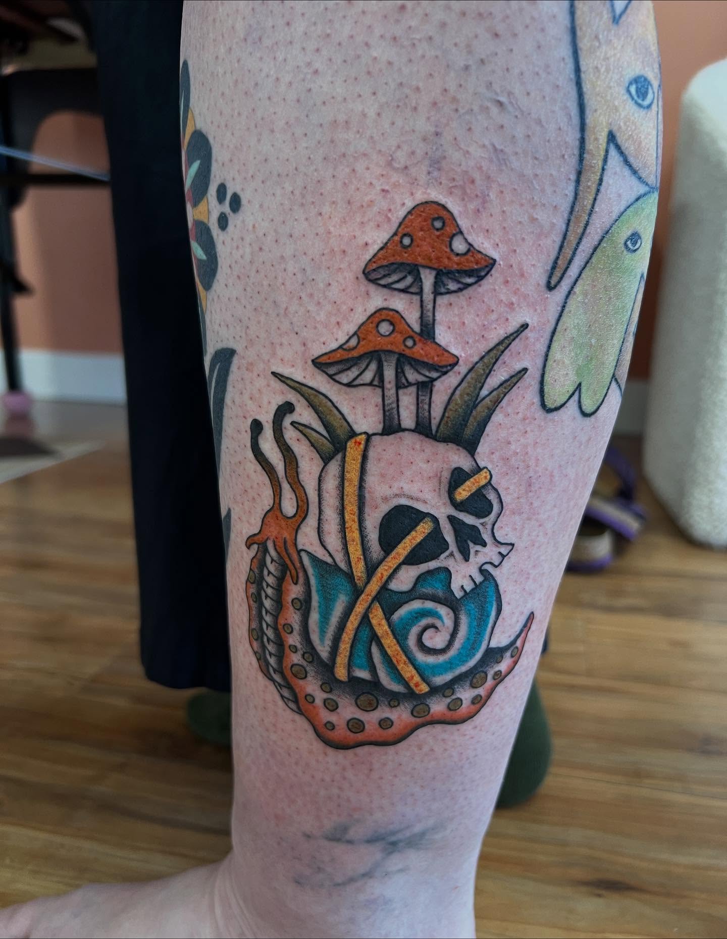 Skull with mushrooms new school tattoo on the forearm by β₯πΈππͺπ€π€π ππβπππβ₯