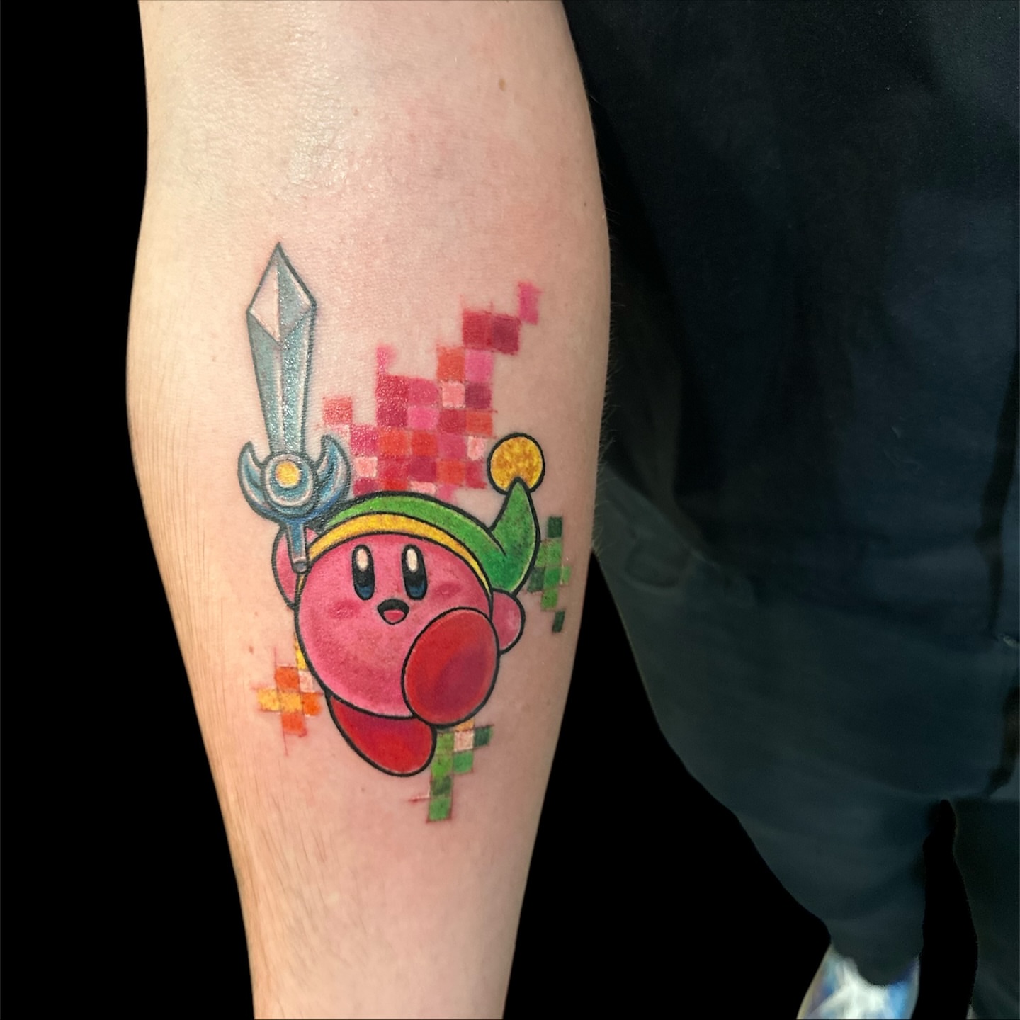 Tattoo by @tattyourface β dotwork