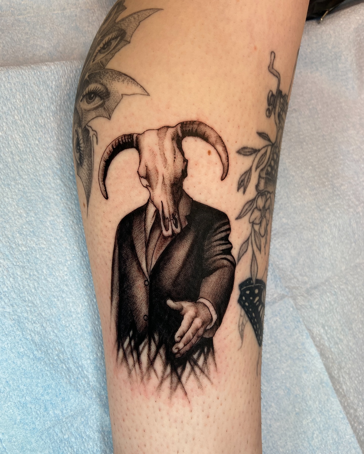 Tattoo by @quinndoskis — realism, dark_realism