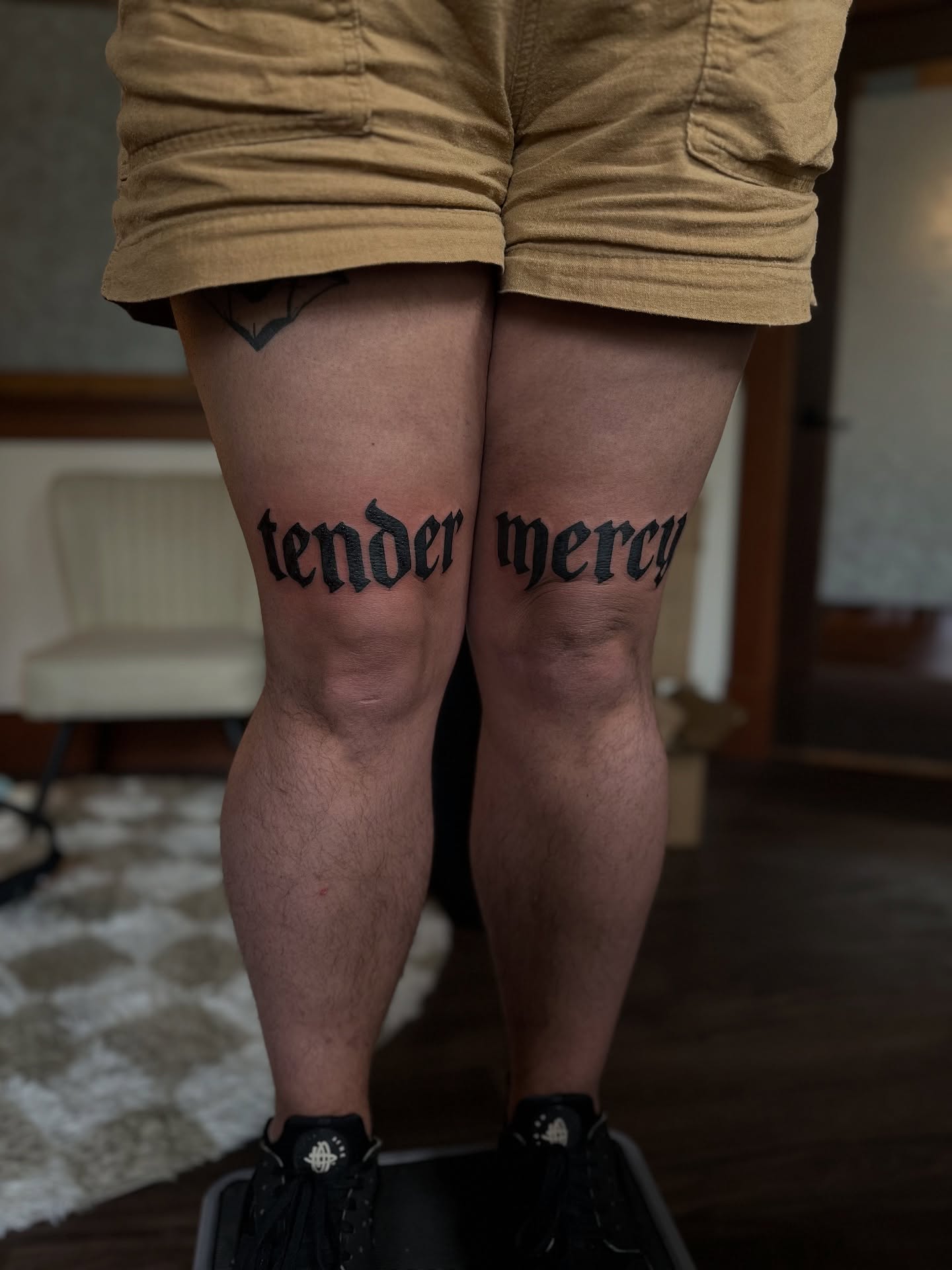 Tender mercy lettering script tattoo on the thigh by แดแด ๐ฎ๐ท ๐ฆ๐ซ