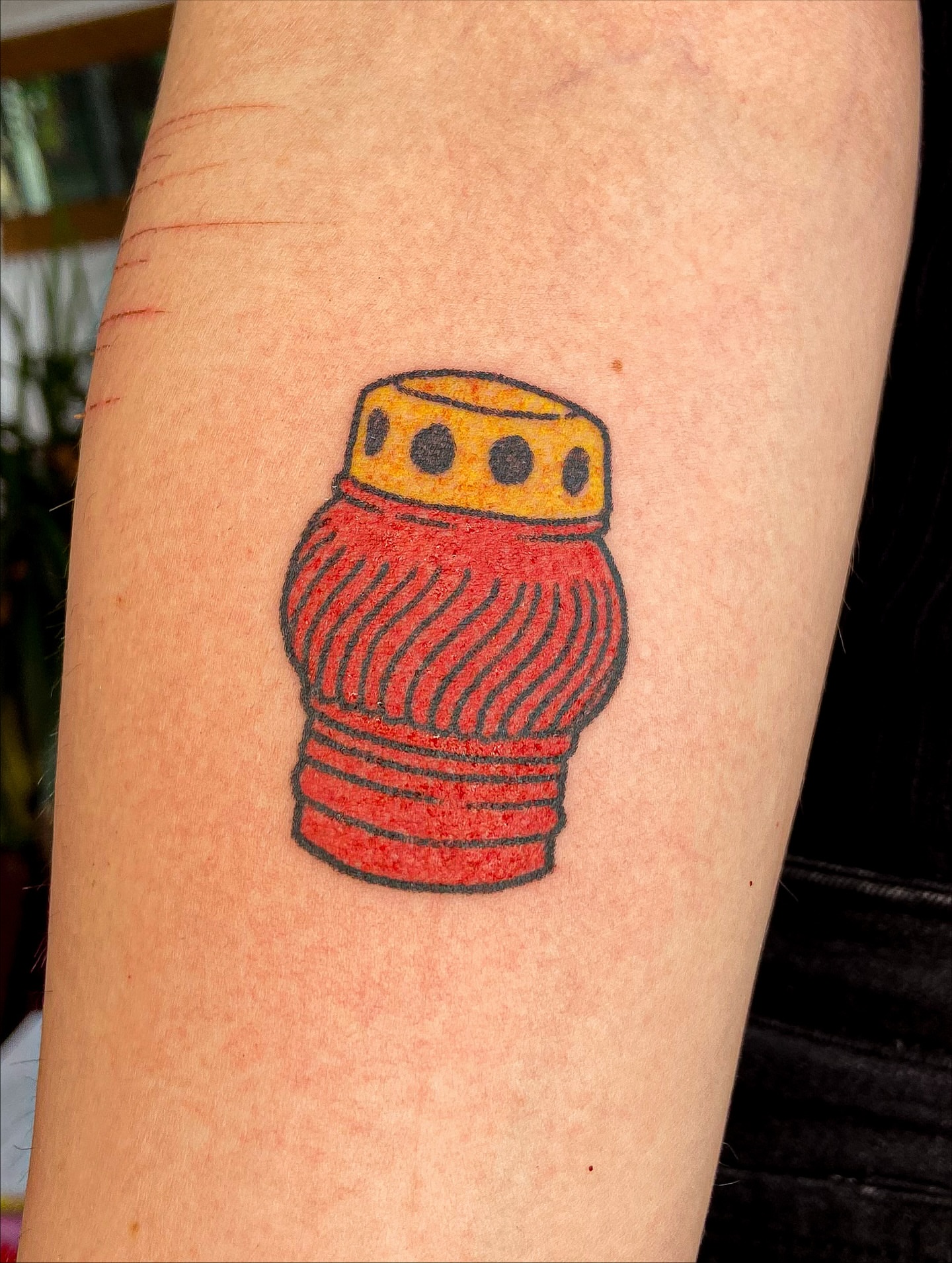 Pepper shaker dotwork tattoo on the forearm by Kasia ✨jedyny taki handpoke w katowicach✨