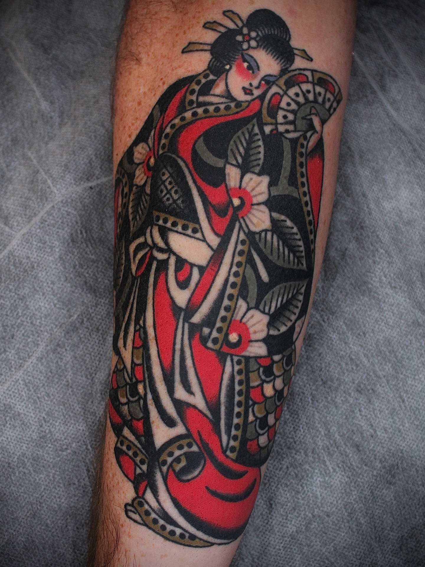 Tattoo by @dustinstemen โ american_traditional
