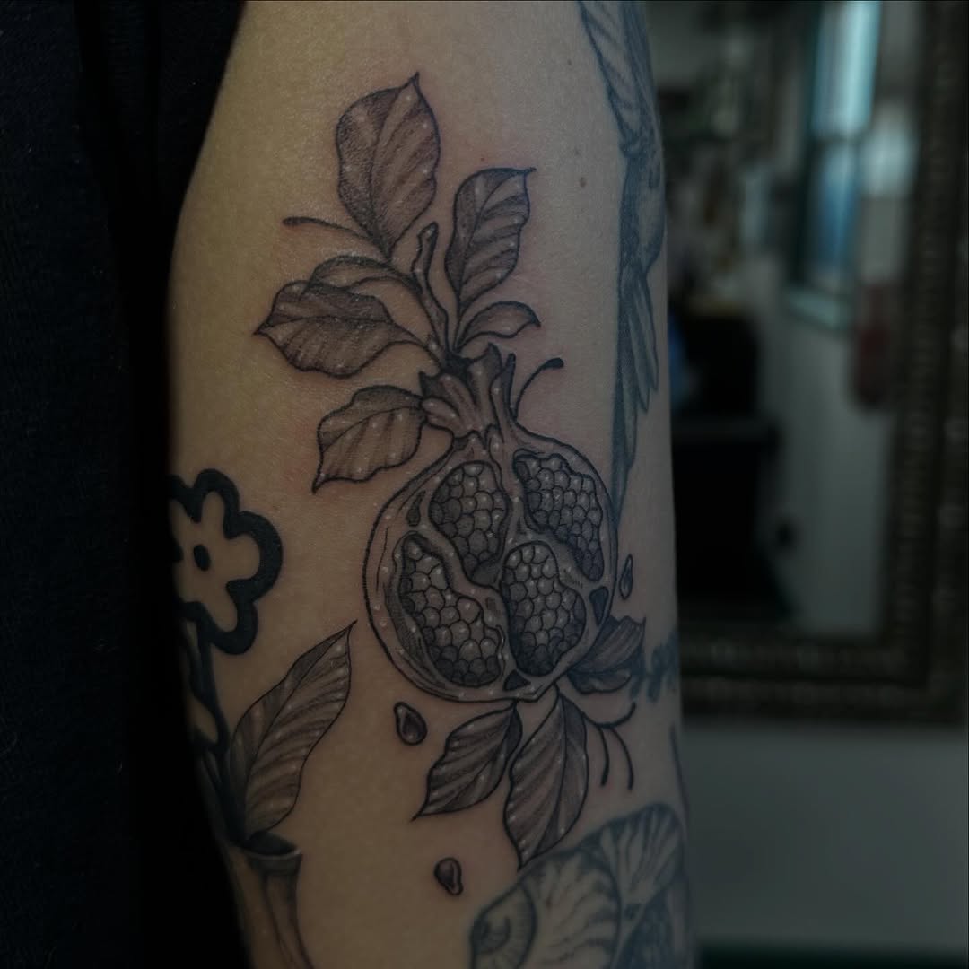 Tattoo by @madfrogs.tattooz β black_and_grey, realism
