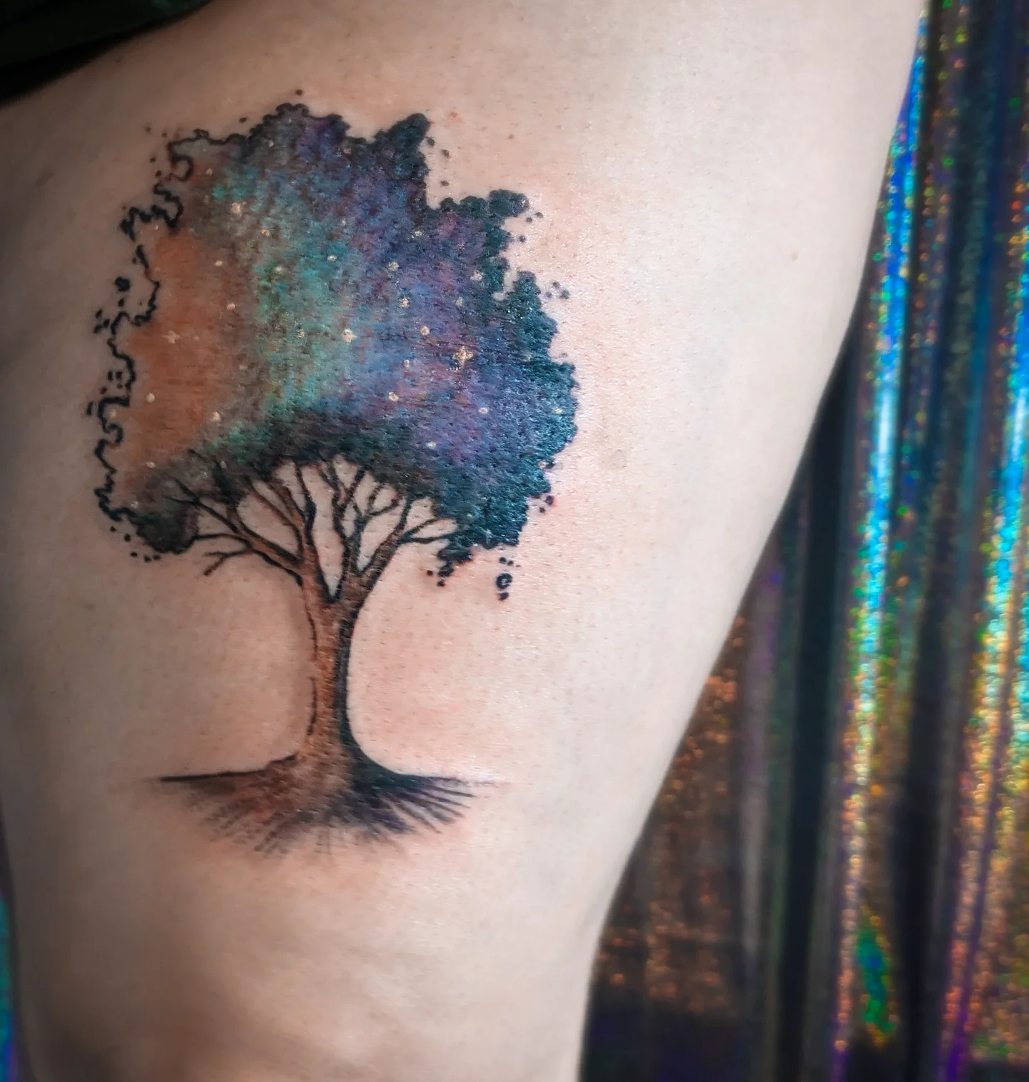 Tattoo by @scarygilvarrytattoo — watercolor, dotwork