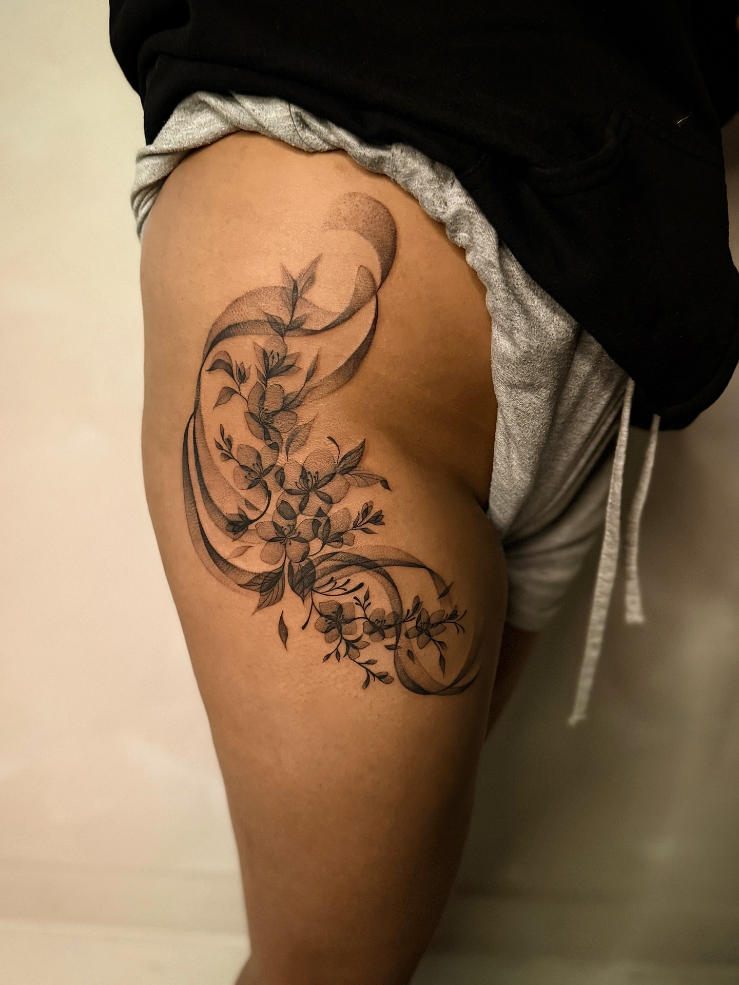 Tattoo by Nick / Floral Flow Tattoo / Canada Tattoo / Vancouver Tattoo, Vancouver, British Columbia