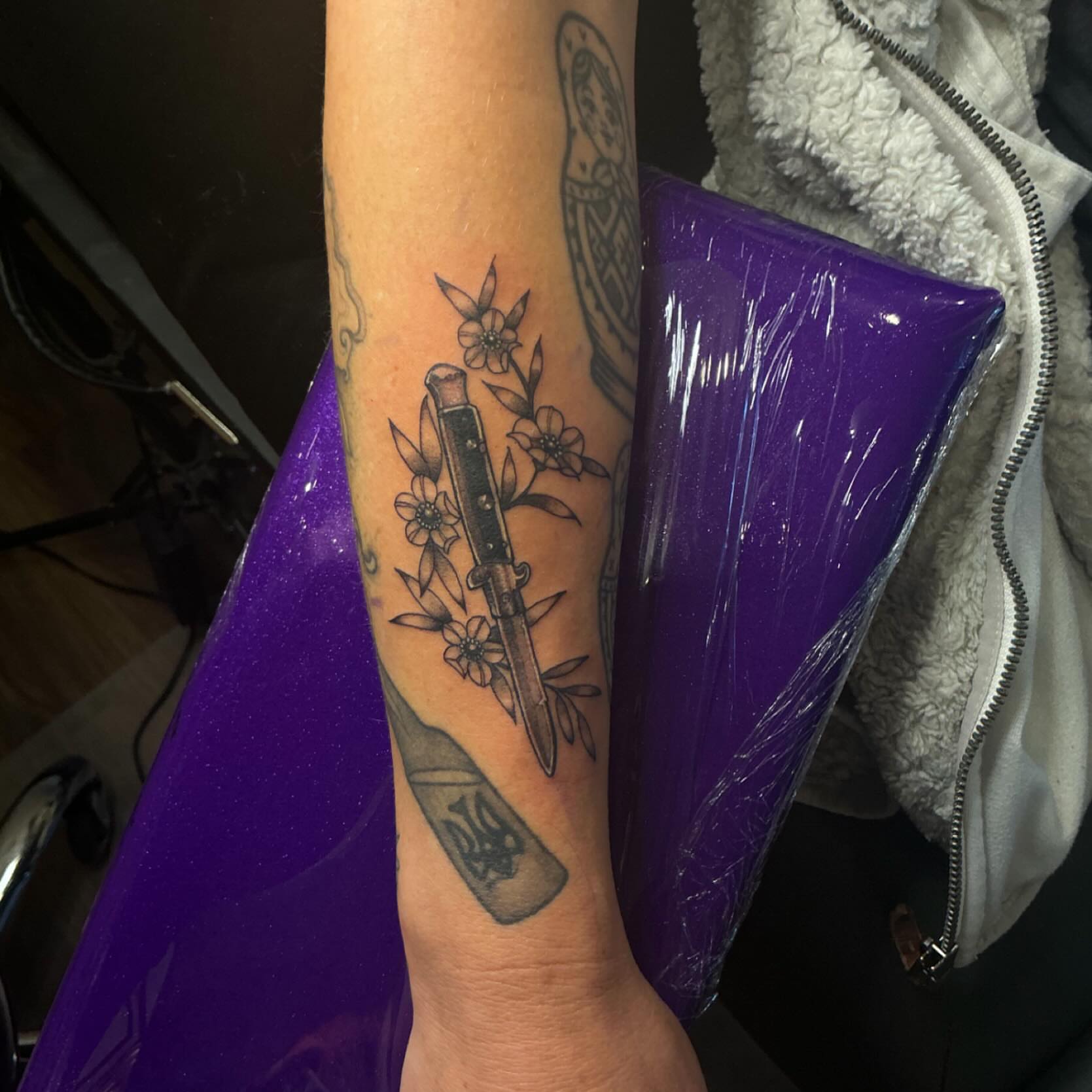 Tattoo by @leah.g.tattoos — black_and_grey