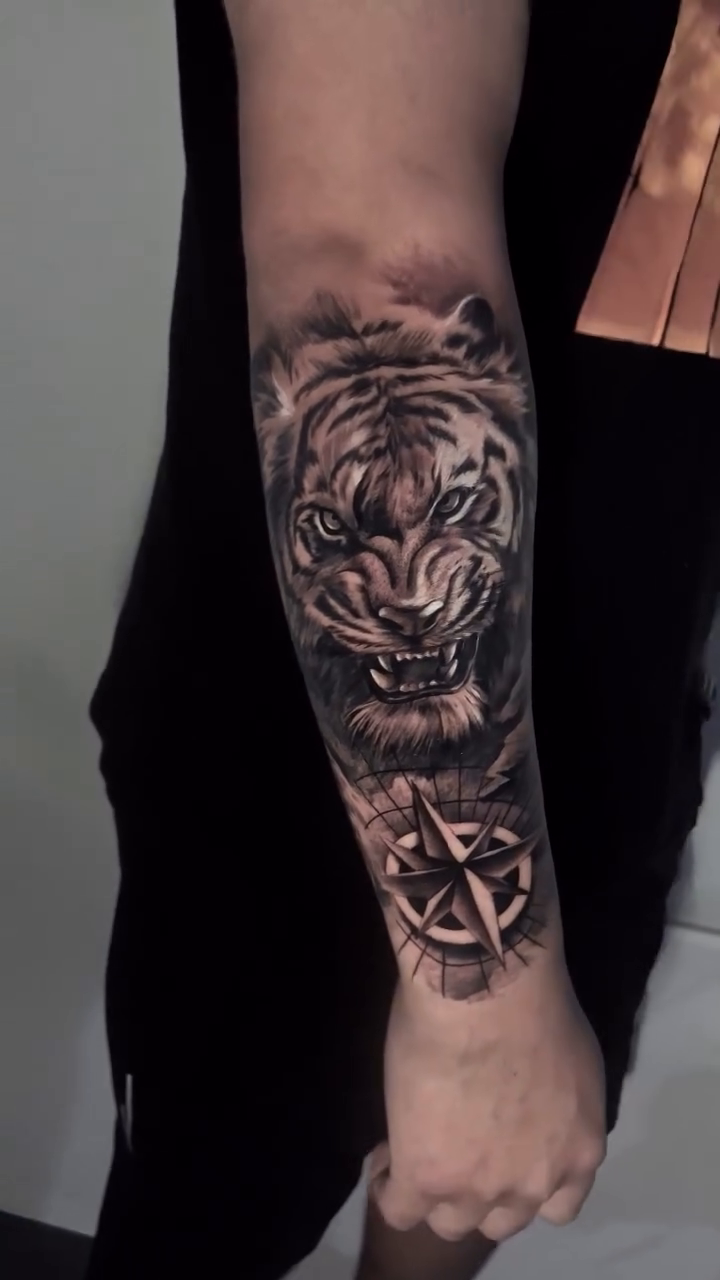 Tiger and compass realism tattoo by Bishop Tattoo