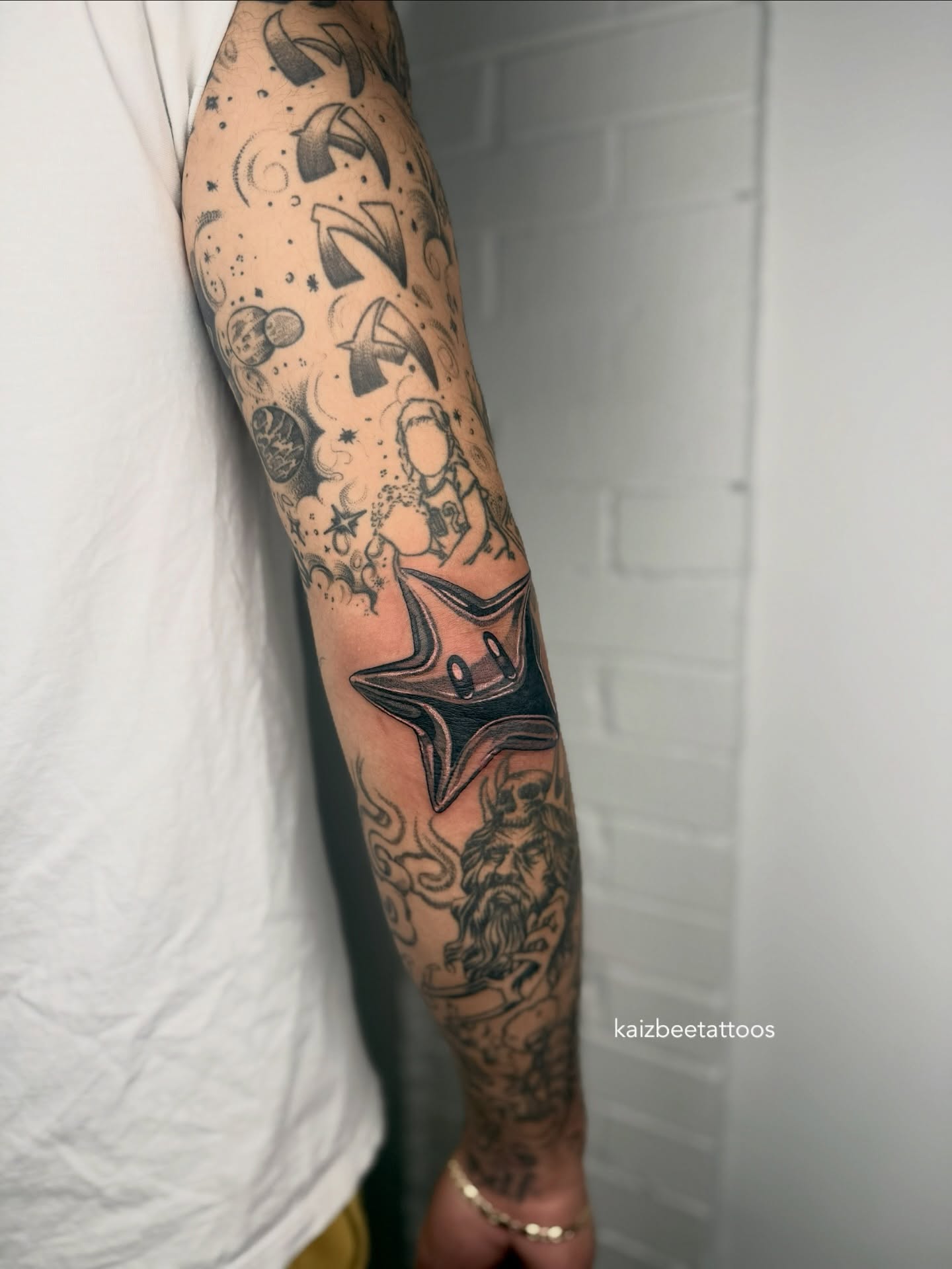 Tattoo by @kaizbeetattoos — black_and_grey