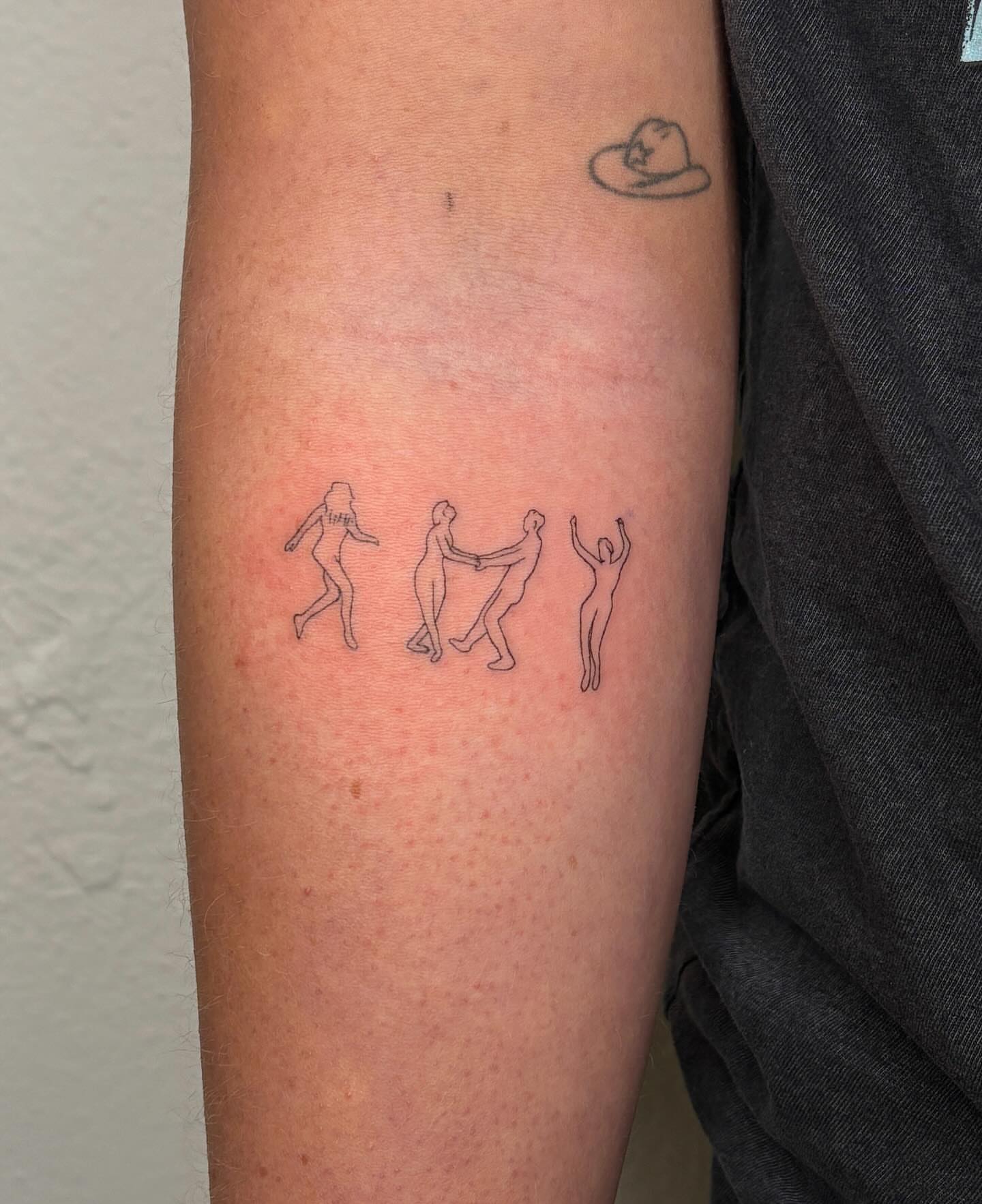Dancers minimalist tattoo on the forearm by alyssa doing tattoos