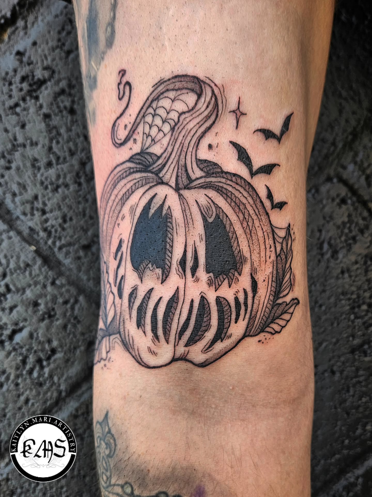 Pumpkin realism tattoo on the forearm by Kaitlyn Marianna Skewes 🌙 Illustrative