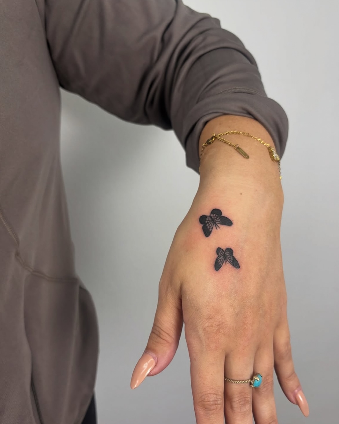Tattoo by @sterlingstattoos — black_and_grey
