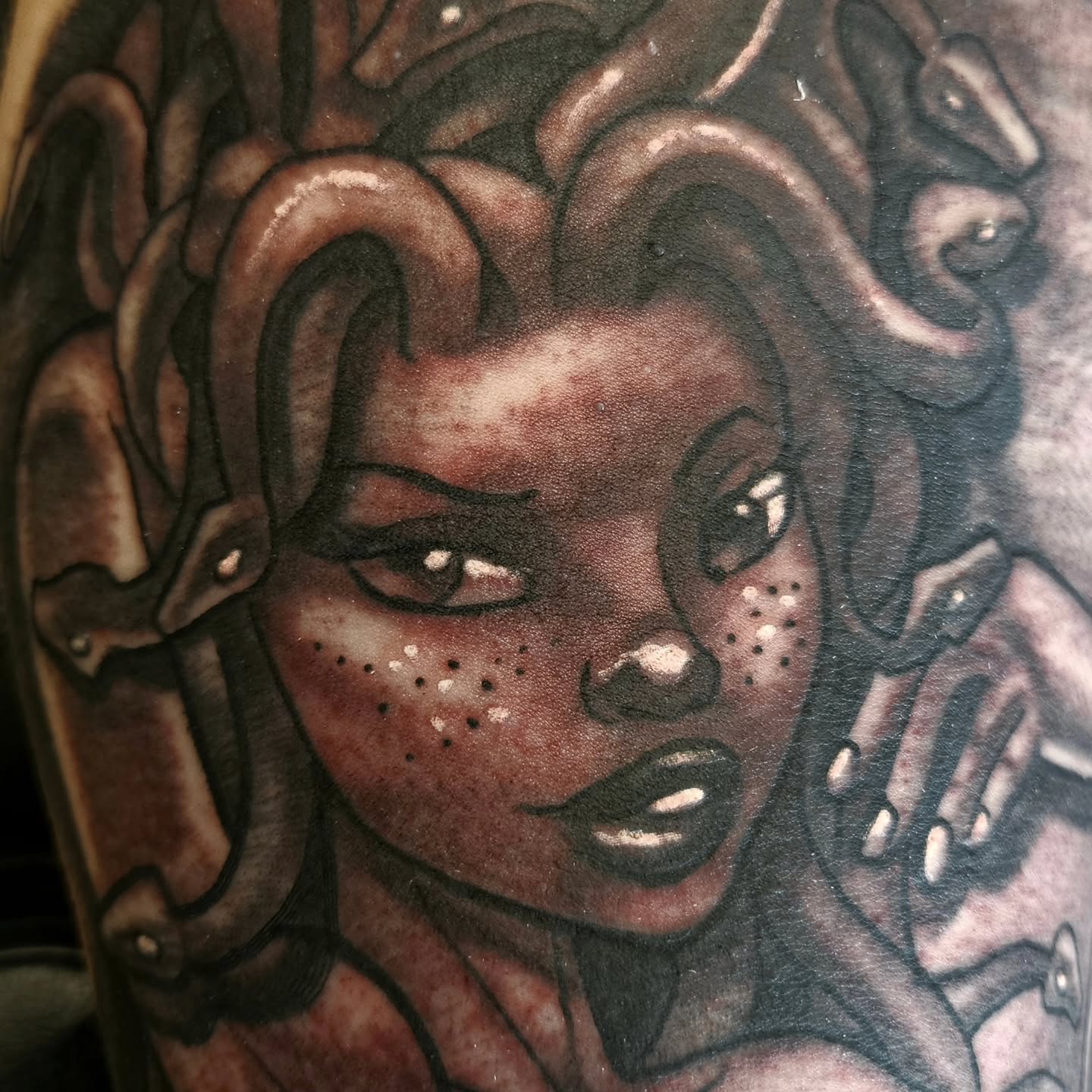 Tattoo by @eddy_arg — new_school, black_and_grey