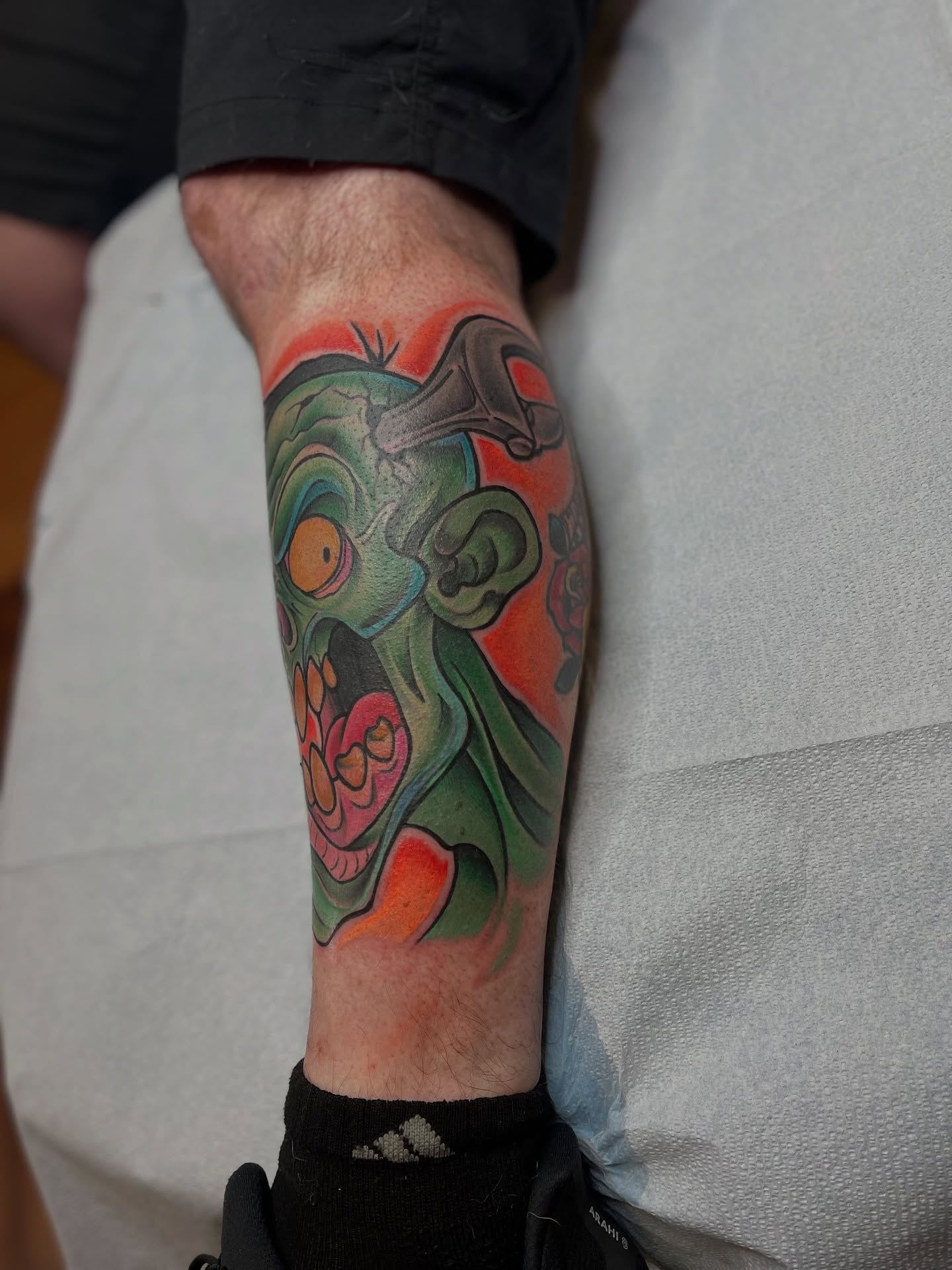Tattoo by @fizzy_jizzles_wtc — american_traditional