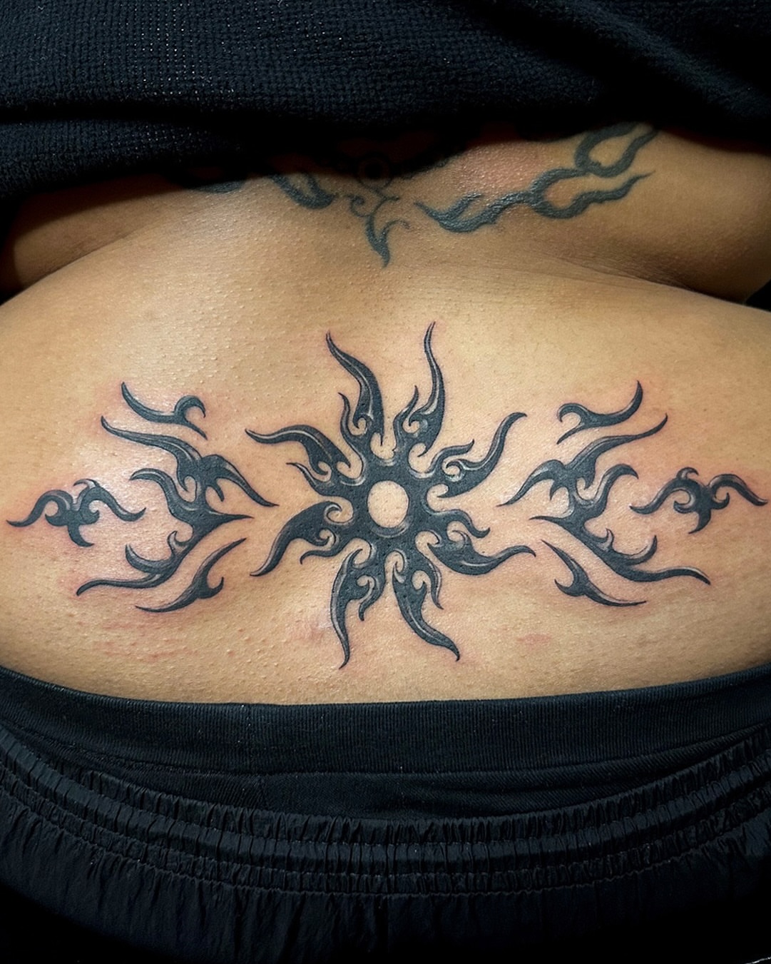 Sun tribal tattoo on the ribs by ๐ฐ ๐ต๐๐๐๐๐ ๐ฐ