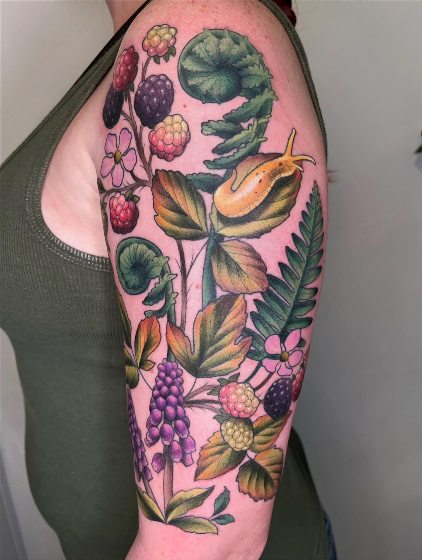 Tattoo by @emidoesart — illustrative, realism