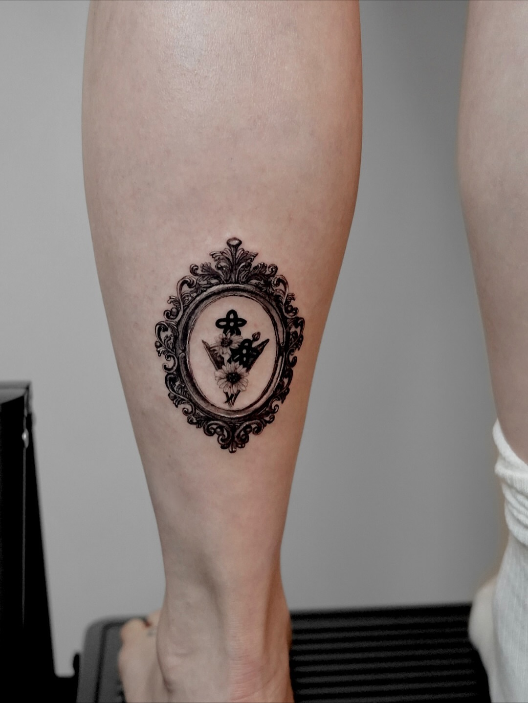 Tattoo by @2erotatt2 — black_and_grey
