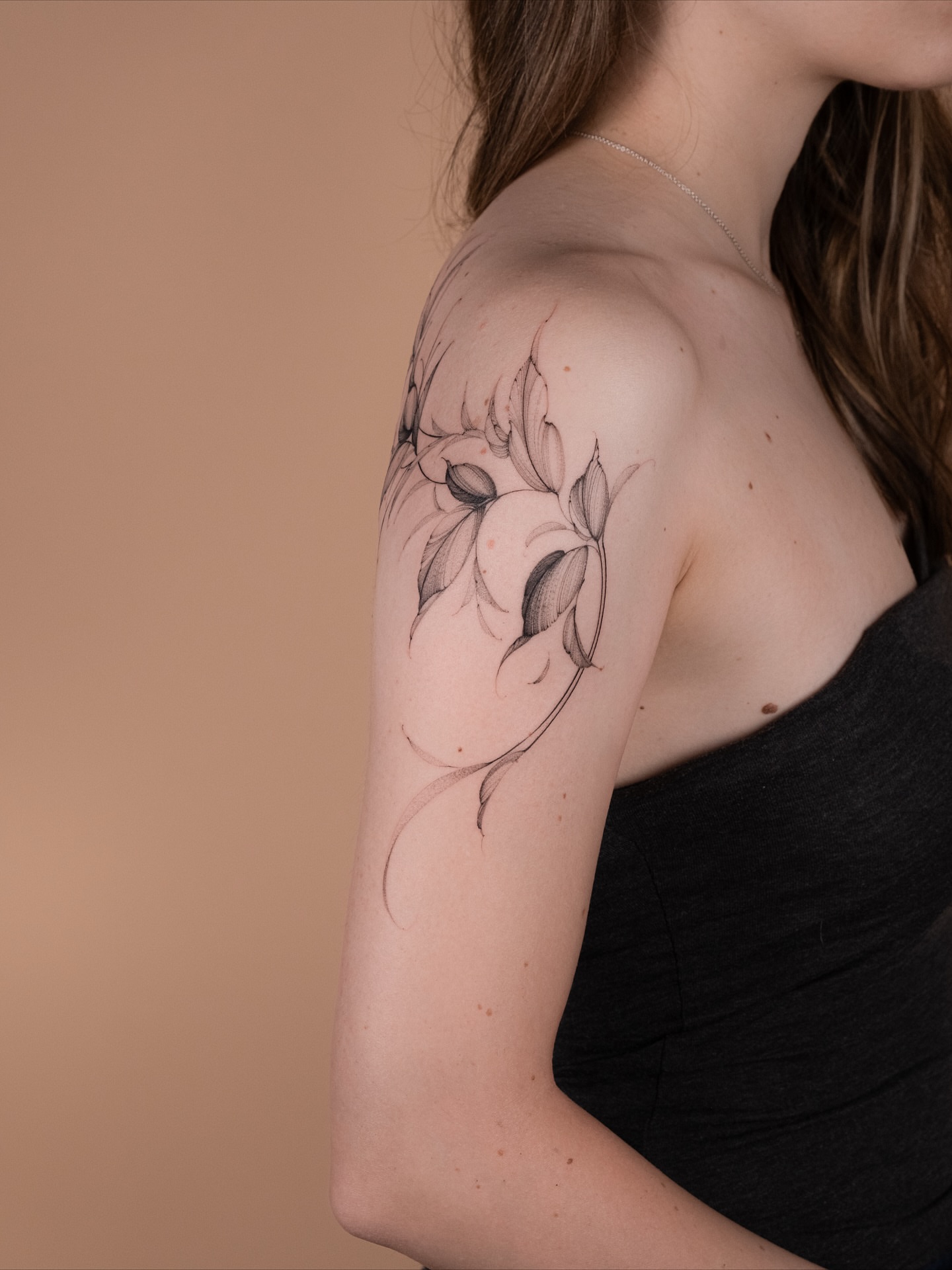 Tattoo by @lasstattoo — black_and_grey