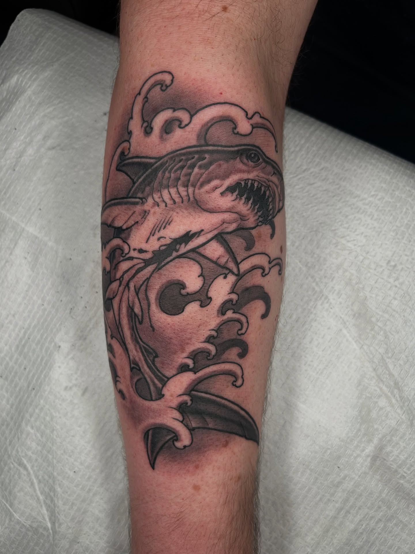 Tattoo by @timderosetattoos — black_and_grey
