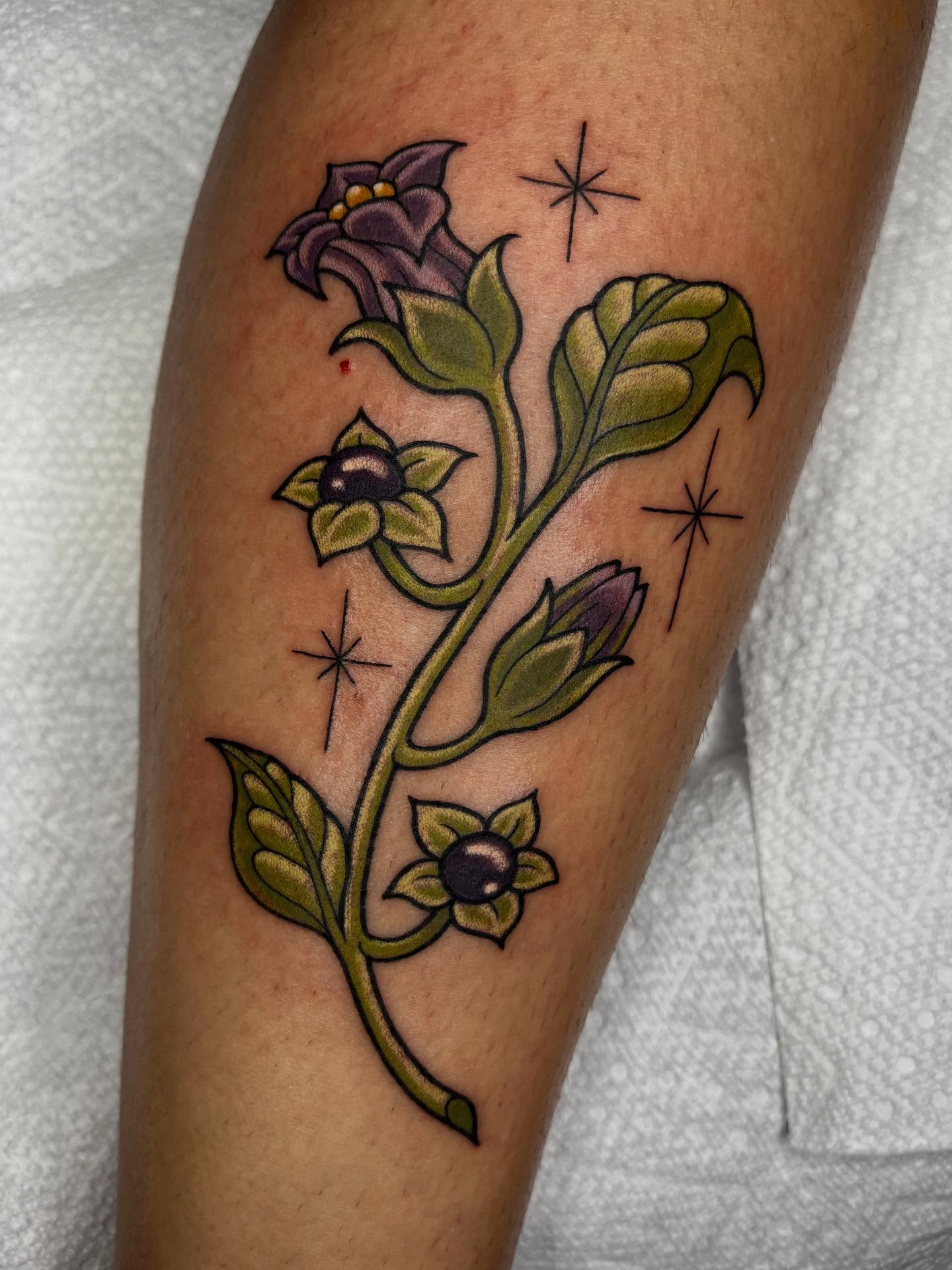 Tattoo by @stabbybrooks — new_school