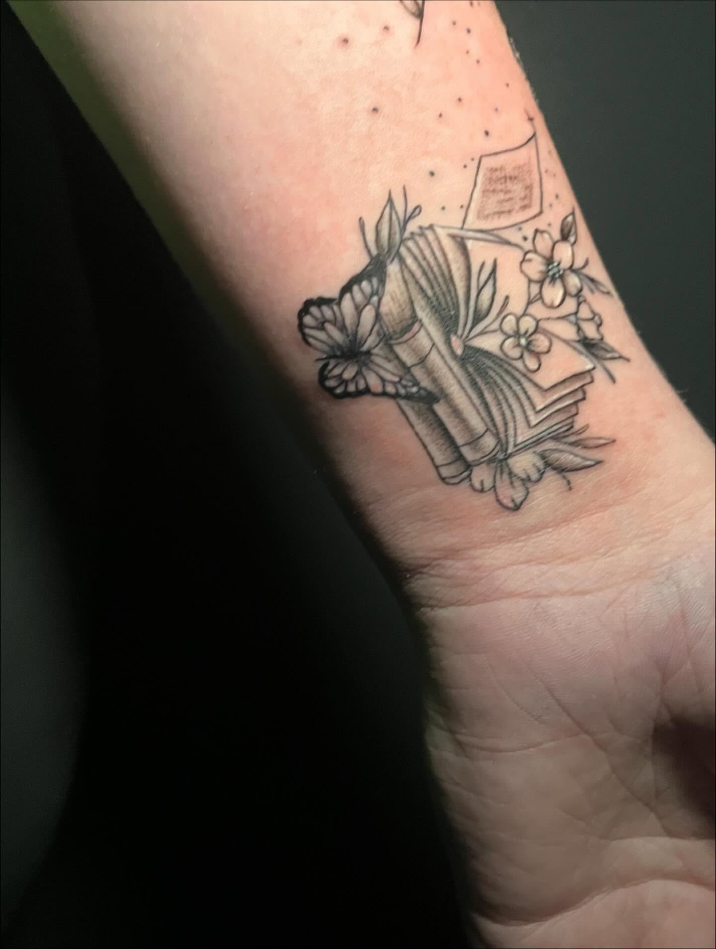 Tattoo by @beasttexas_studios — black_and_grey