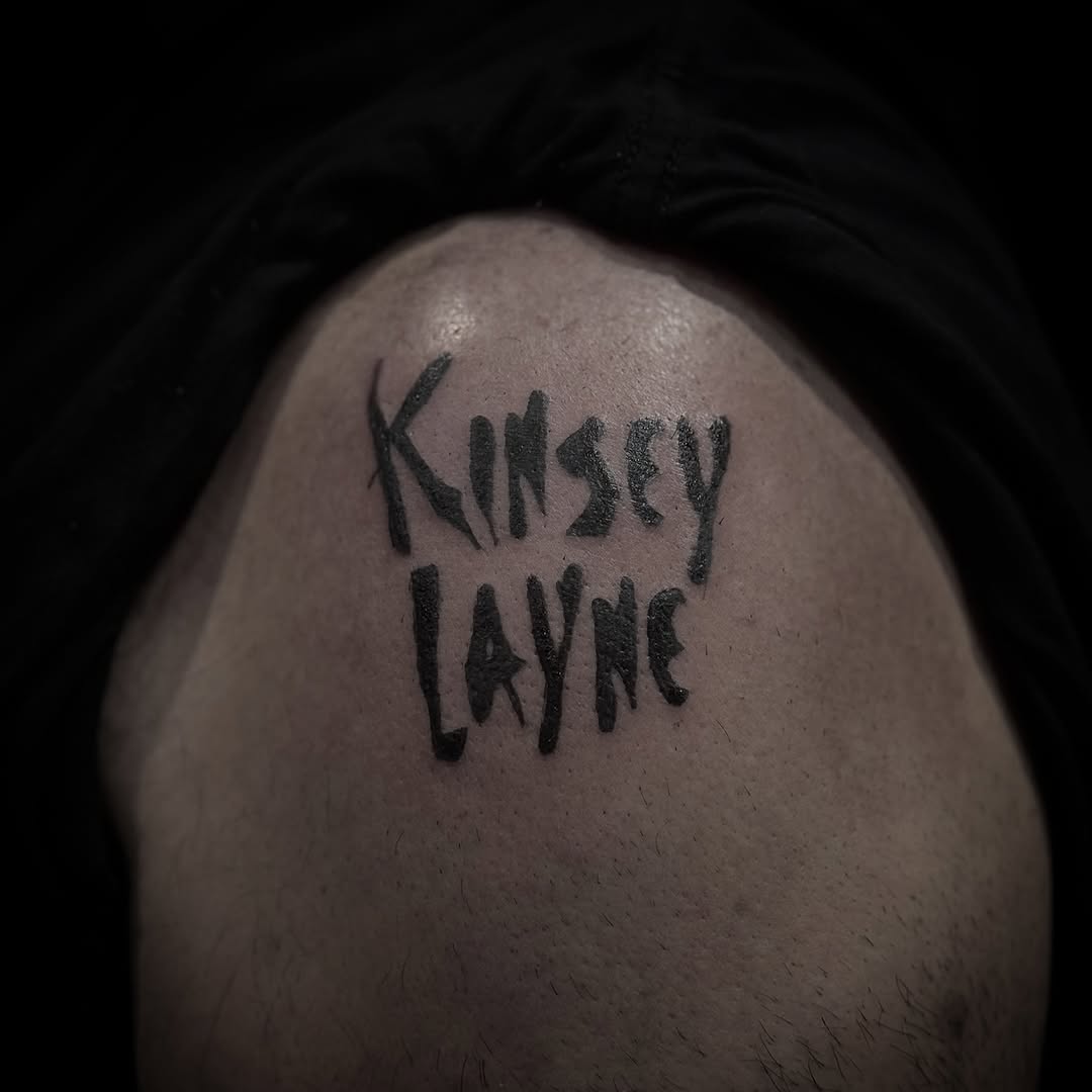 Kinsey Layne lettering tattoo on the shoulder by Juliette :D