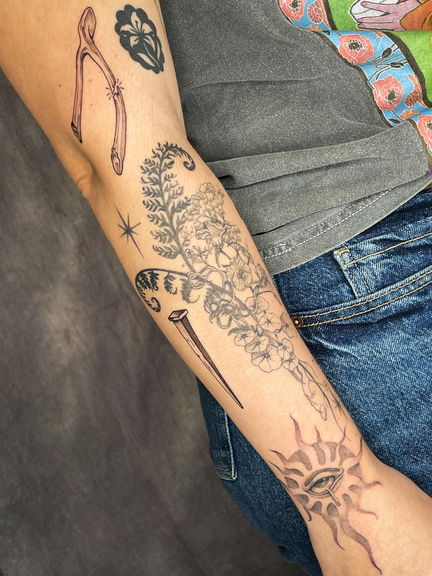 Tattoo by @whatreiley β black_and_grey