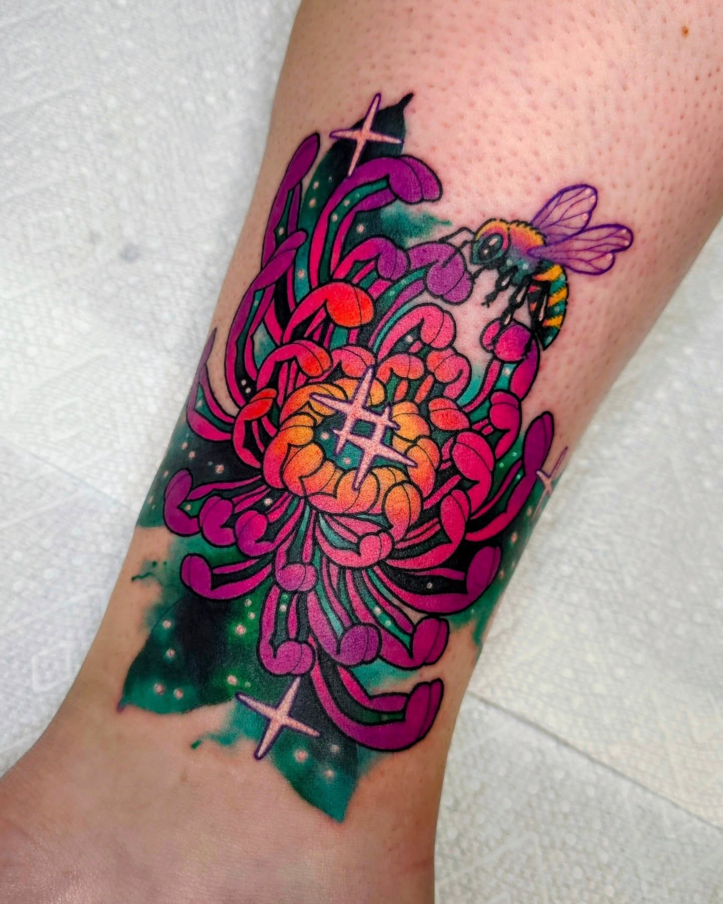 Tattoo by @makluvintattoos — new_school, illustrative