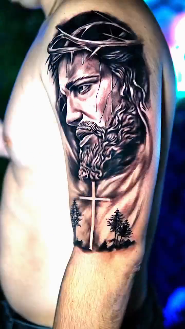 Tattoo by @alfontattoo_ink — realism, black_and_grey
