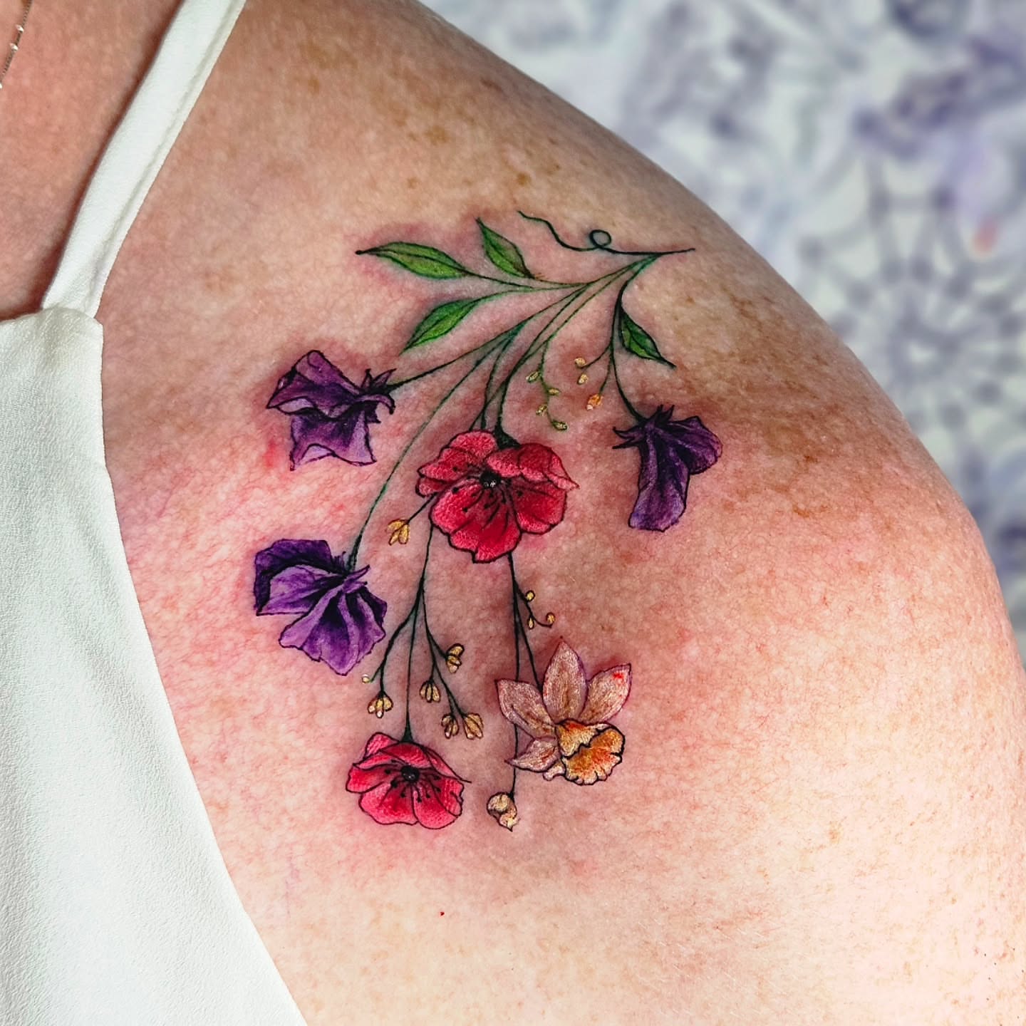 Tattoo by @kassyfiori — watercolor